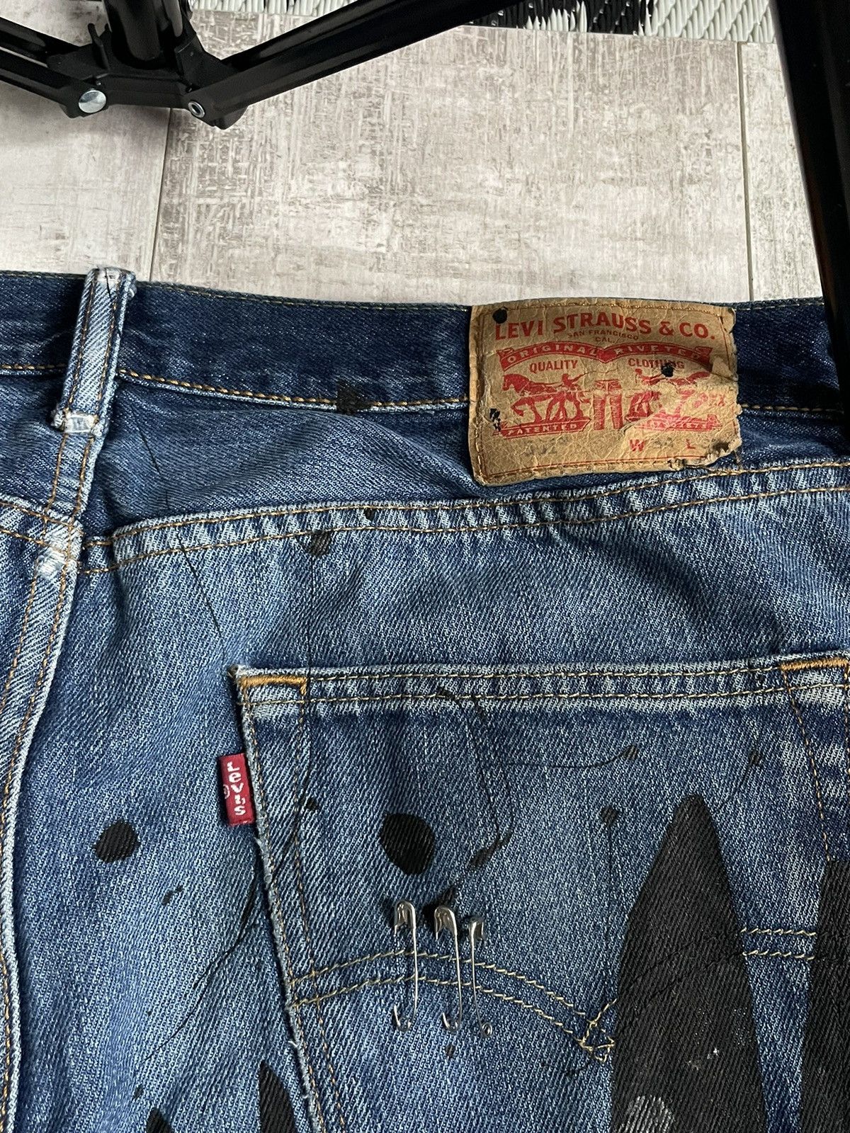 Levi's Vintage Levi’s Black Flag Denim Jeans Punk Distressed Faded Size US 33 - 9 Thumbnail