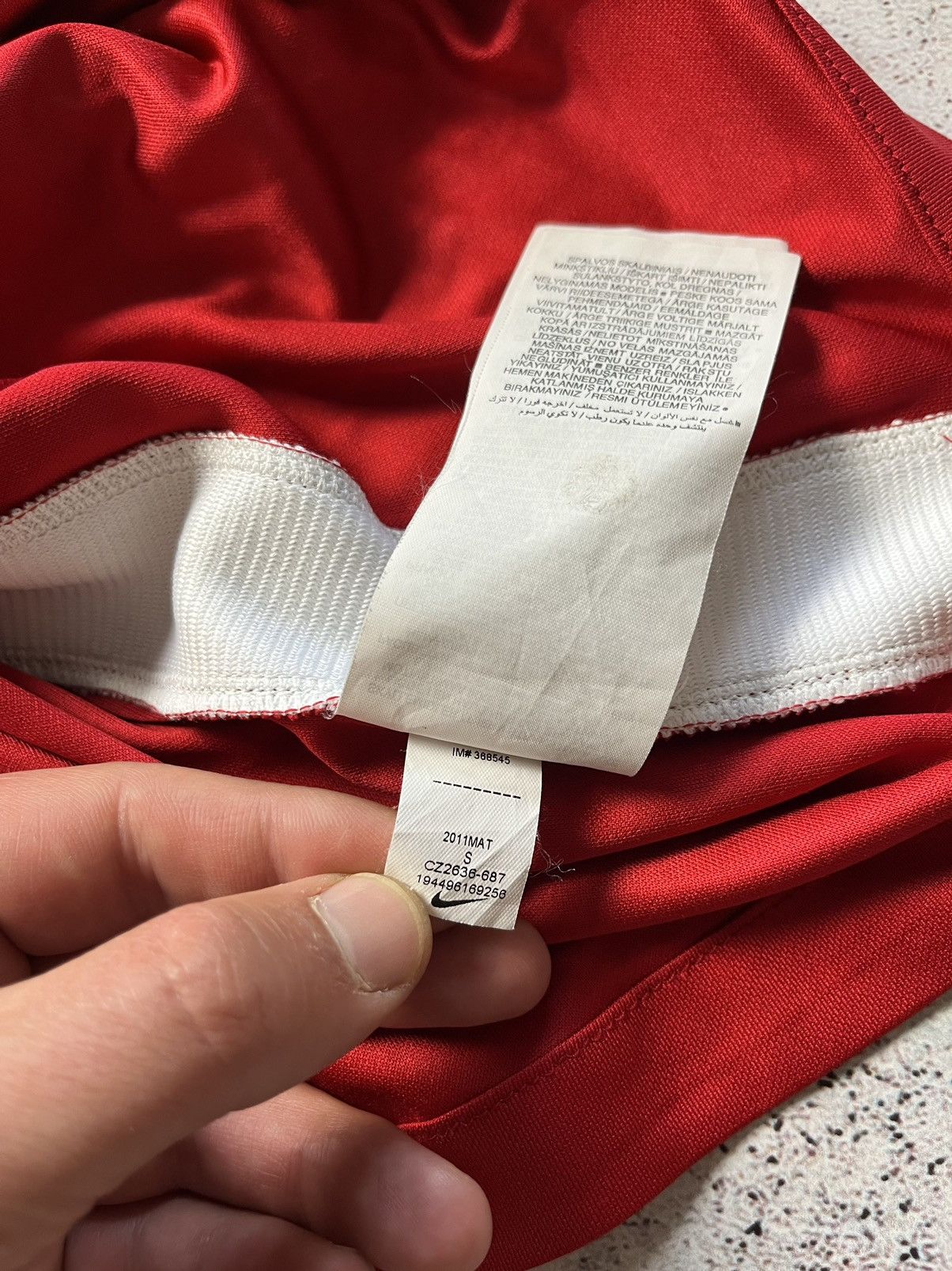 Nike NIKE LIVERPOOL 2020 2021 HOME FOOTBALL SHIRT SOCCER JERSEY Size US S / EU 44-46 / 1 - 7 Thumbnail