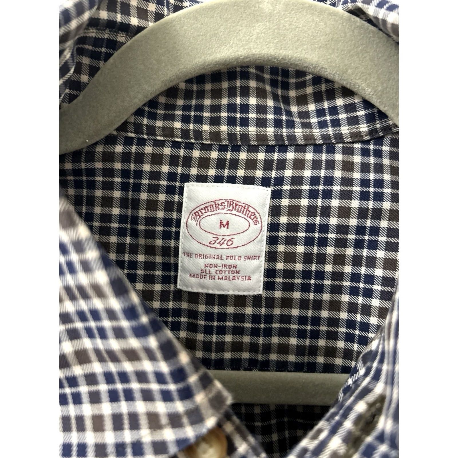 Brooks Brothers Brooks Brothers Button-Down Shirt Mens M Navy Blue Brown Check Plaid Non-Iron All Seasons Pocket Size US M / EU 48-50 / 2 - 6 Thumbnail