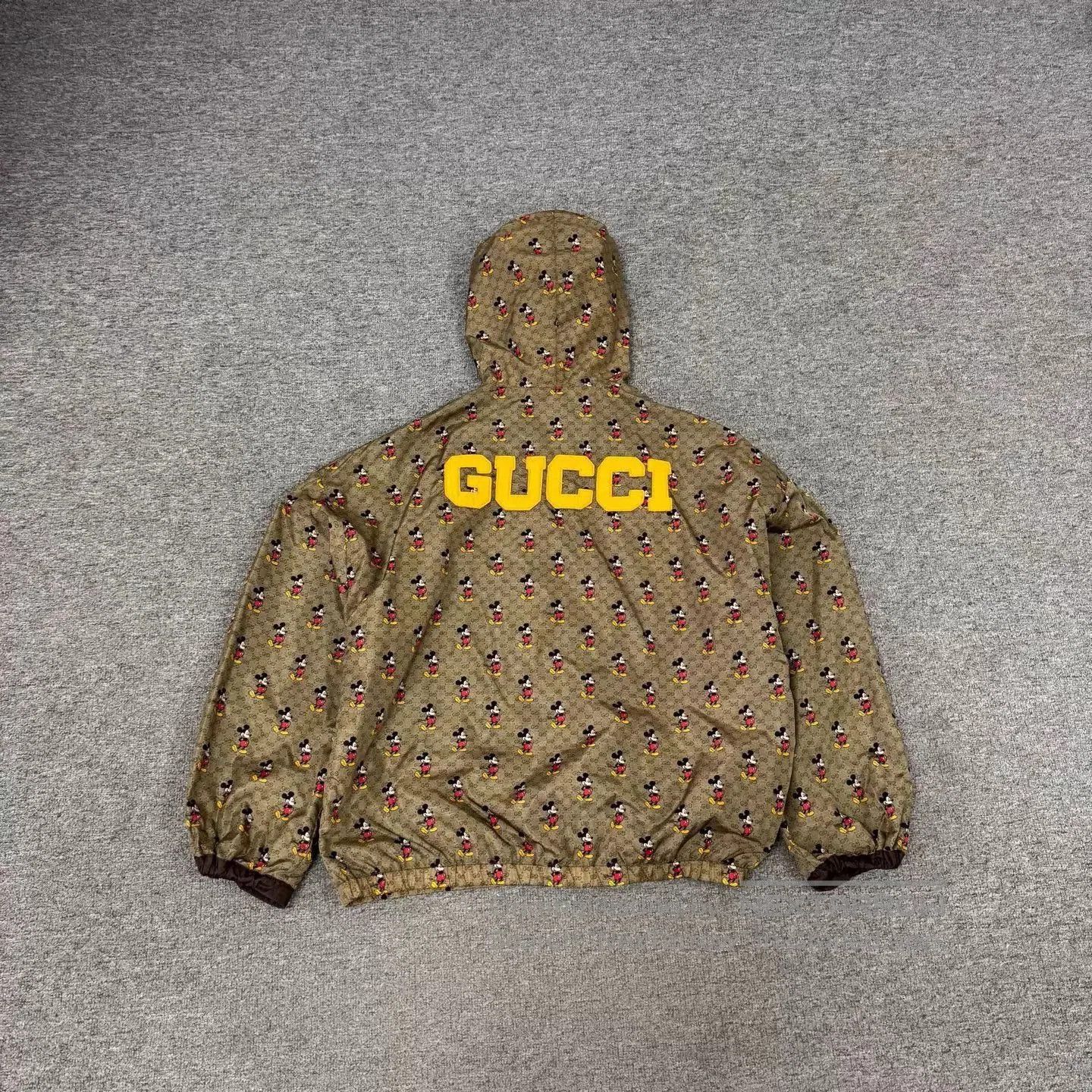 Gucci Brown Mickey Mouse Print Hooded Jacket. Size US M / EU 48-50 / 2 - 2 Thumbnail