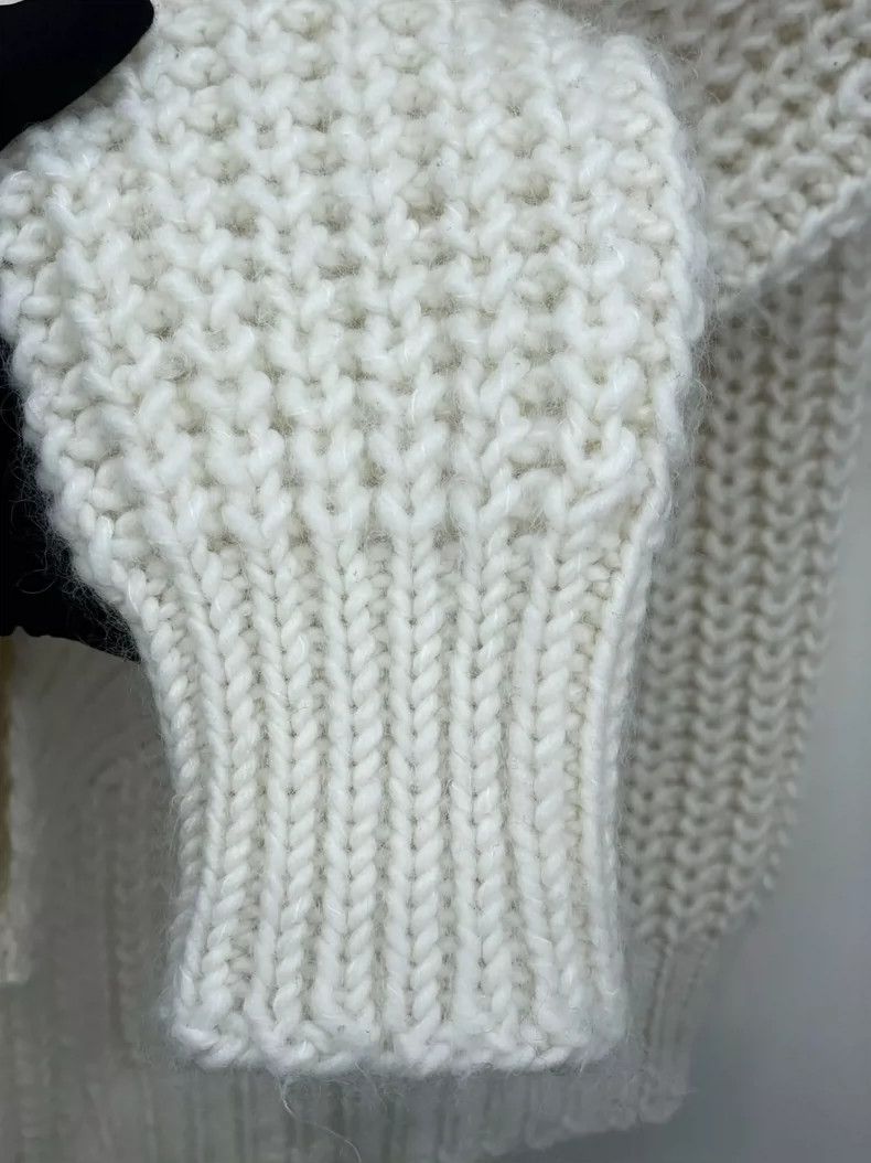 Dior Dior 24 large V-neck loose thick-line knitted sweaters Size XXS / US 00 / IT 34 - 4 Thumbnail