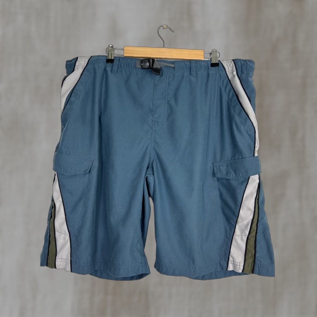Vintage **Outdoor REI Men’s XL Blue Cargo Belted Shorts** User: Outdoor REI Men’s XL Blue Cargo Belted Shorts Size US 36 / EU 52 - 1 Thumbnail