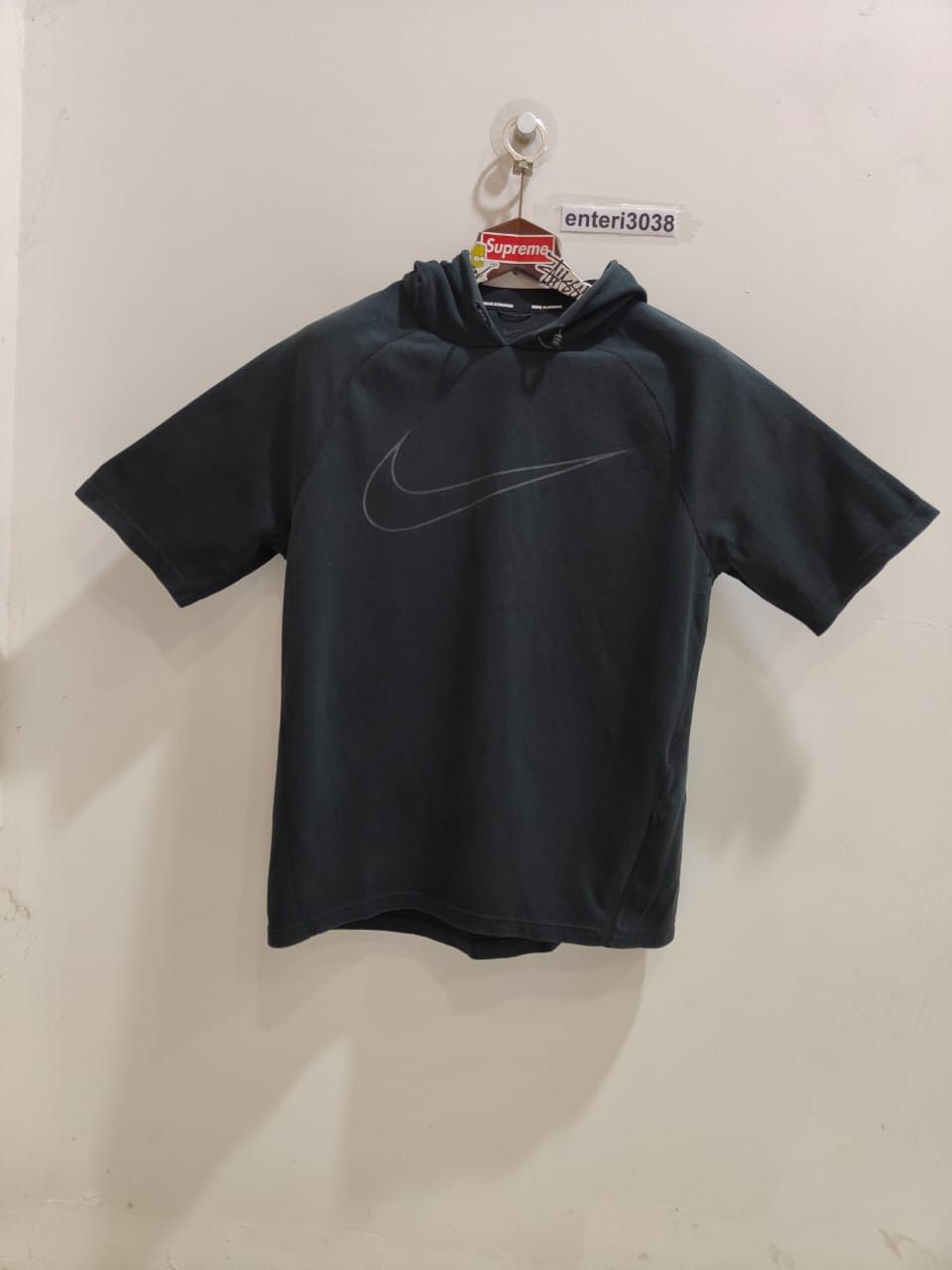 Vintage Nike Dry Fit Running Hoodie Swoosh Big Logo Size US L / EU 52-54 / 3 - 1 Thumbnail