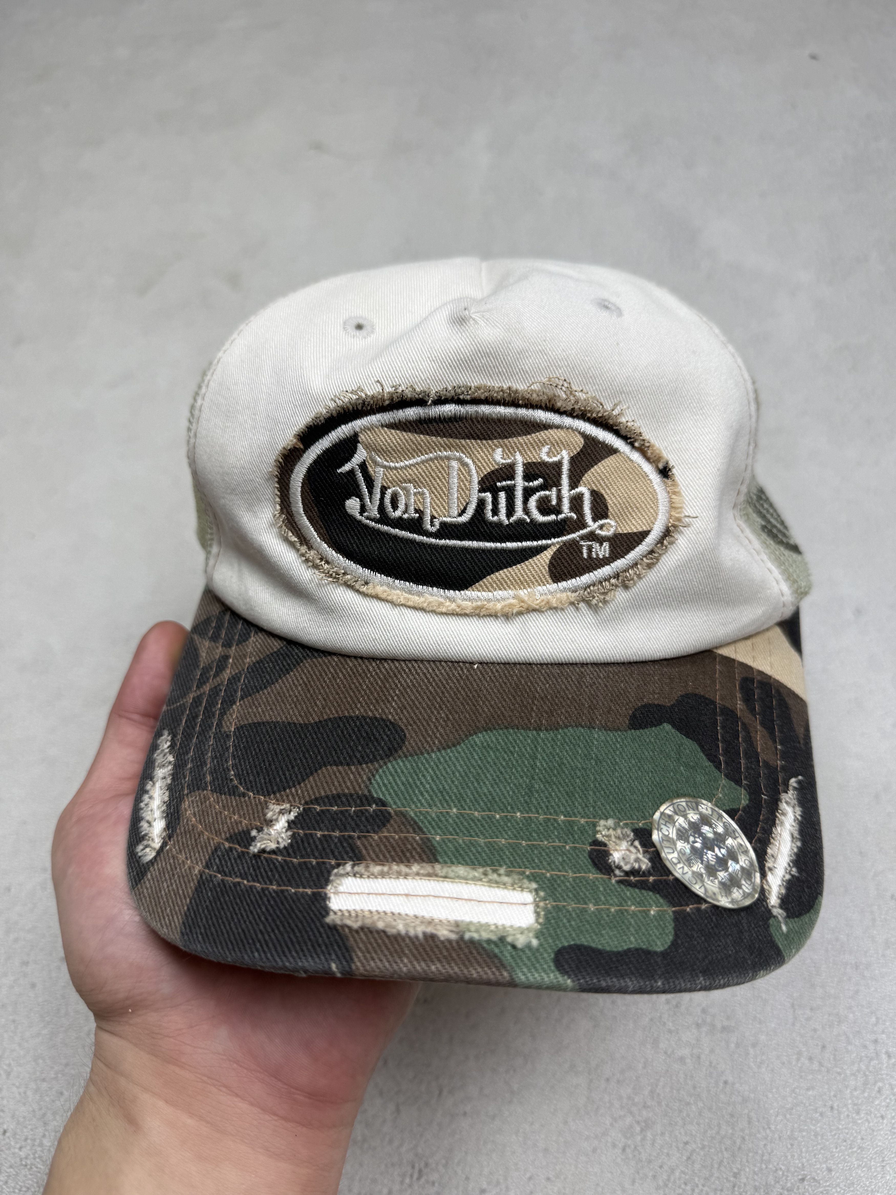 Von Dutch Von Dutch Trucker Hat Cap Camo Distressed Size ONE SIZE - 7 Thumbnail