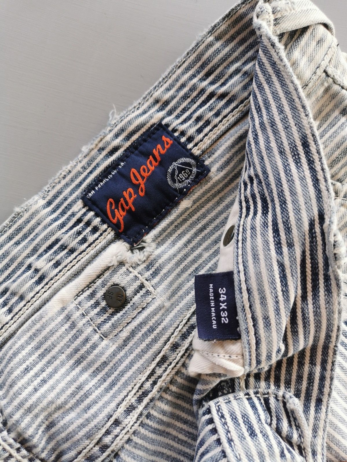 Gap Vintage Gap Stripe Distressed Denim Jeans Size US 34 / EU 50 - 13 Thumbnail