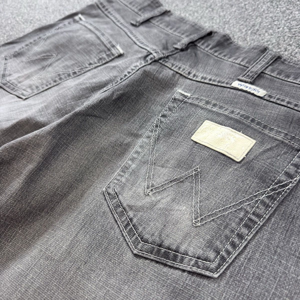 Denim & Co. Vintage Archives Faded Black Jeans Wrangler Wideleg Denim Size US 31 - 9 Thumbnail