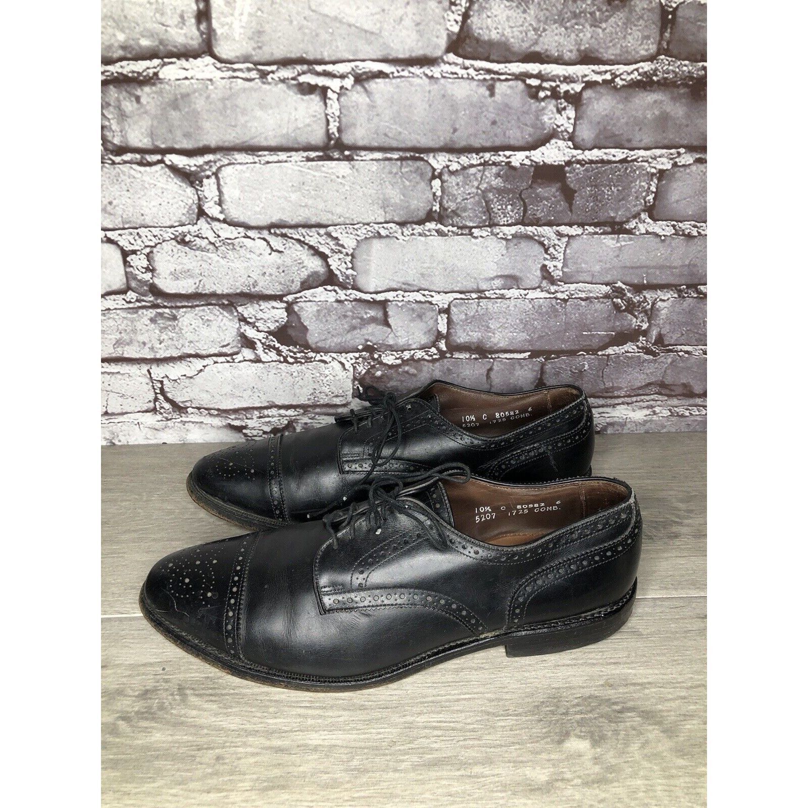 Allen Edmonds Allen Edmonds Sanford Black Leather Cap Toe Oxfords Dress Sh Size US 10.5 / EU 43-44 - 11 Thumbnail