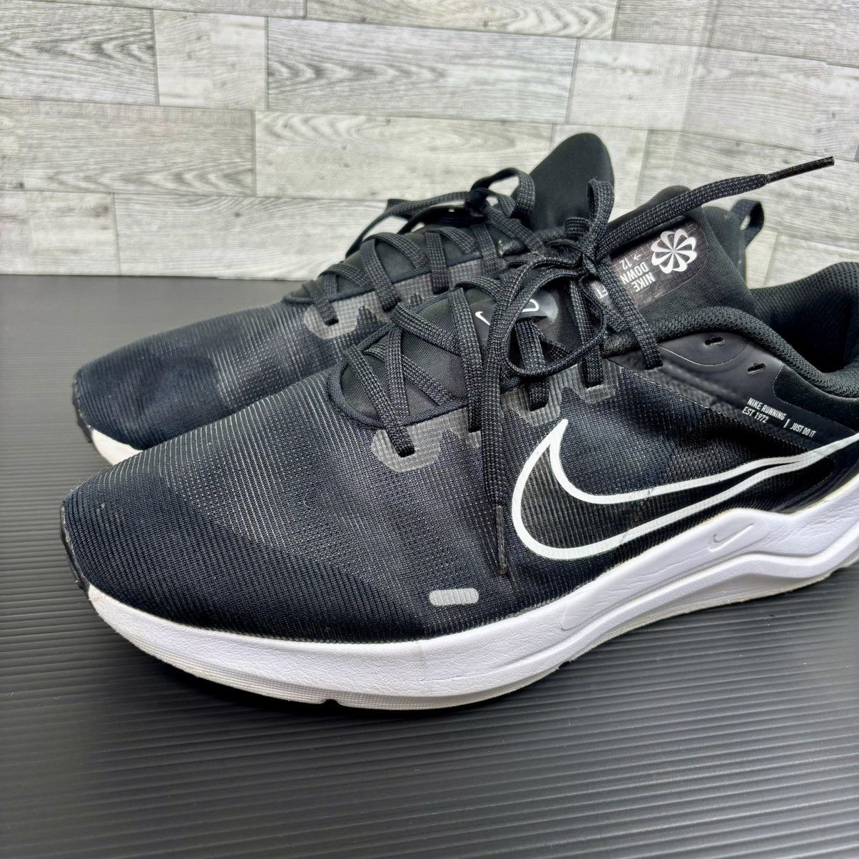 Nike Nike Downshifter Sz 13Black/White/Dark Smoke Grey Men's 12 Size US 13 / EU 46 - 15 Thumbnail