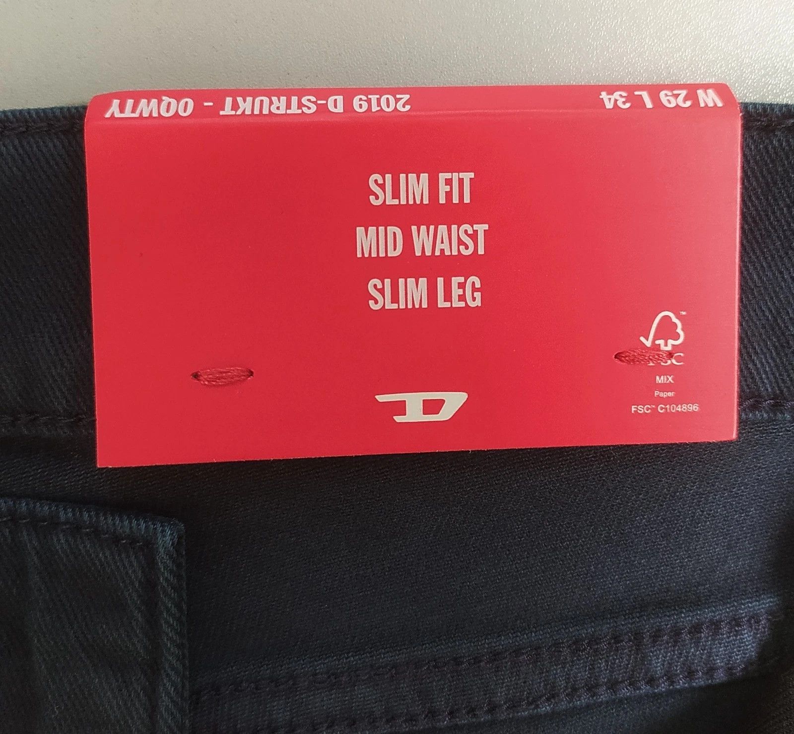 Diesel Diesel 2019 D-STRUKT L.34 MENS JEANS SLTP/9705 Size US 29 - 7 Thumbnail