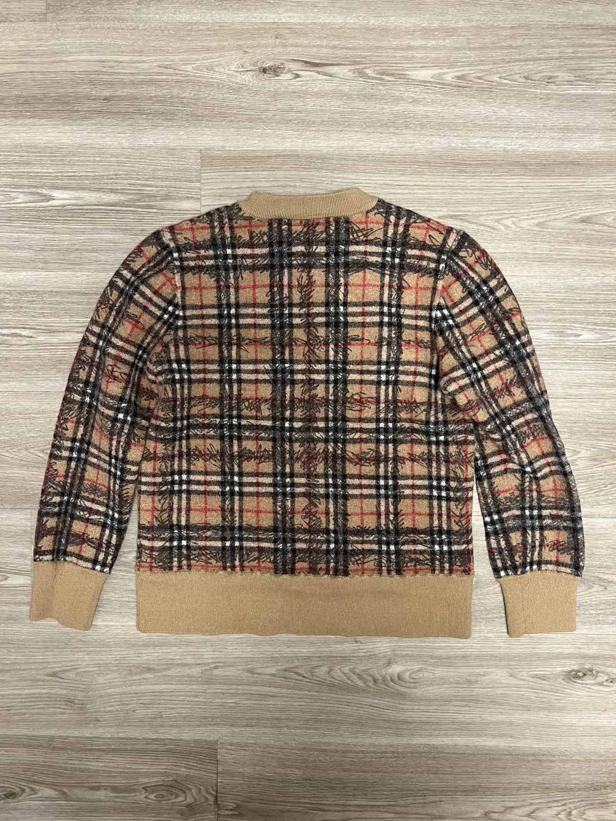 Burberry × Vintage Burberry Vintage Nova Check Scribble Sweater Size L Size L / US 10 / IT 46 - 2 Thumbnail
