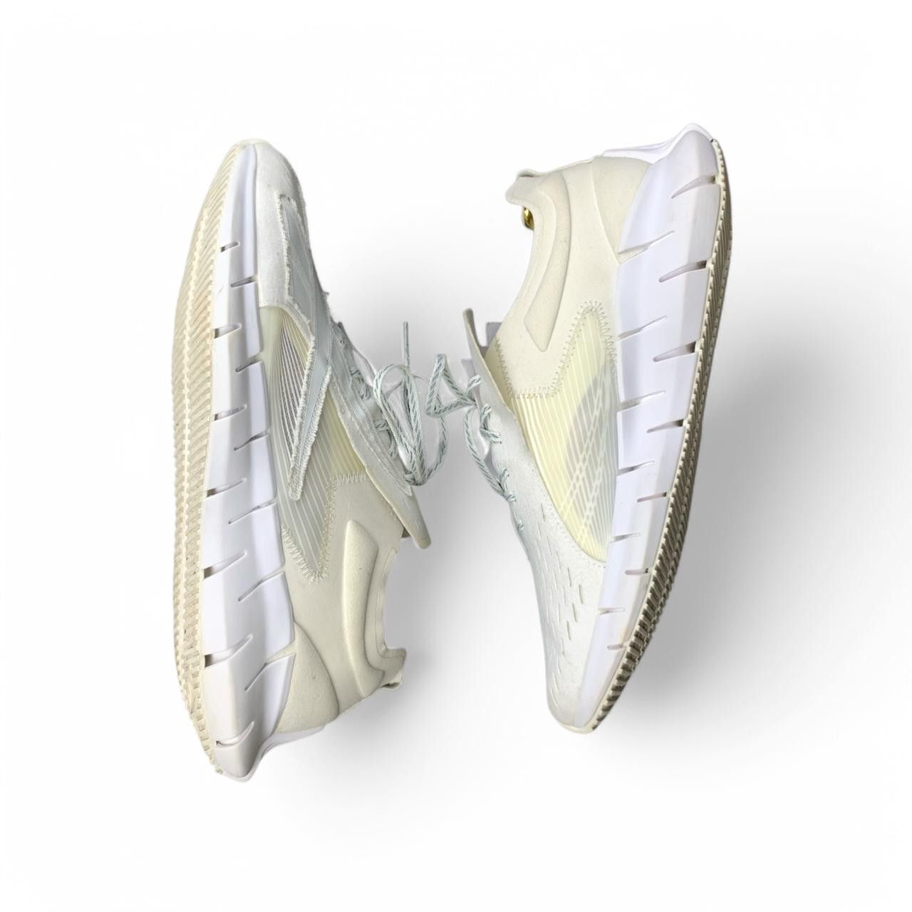 Maison Margiela × Reebok Reebok x Maison Margiela Trainers Size US 10 / EU 43 - 14 Thumbnail