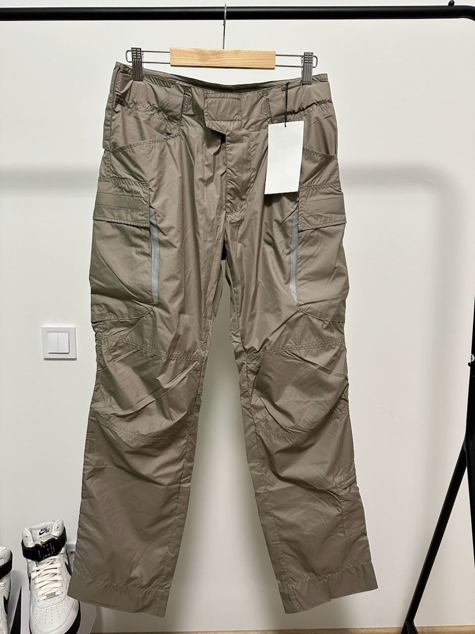 1017 ALYX 9SM BEIGE NYLON CARGO PANTS, SIZE 48 IT (31-32 US)