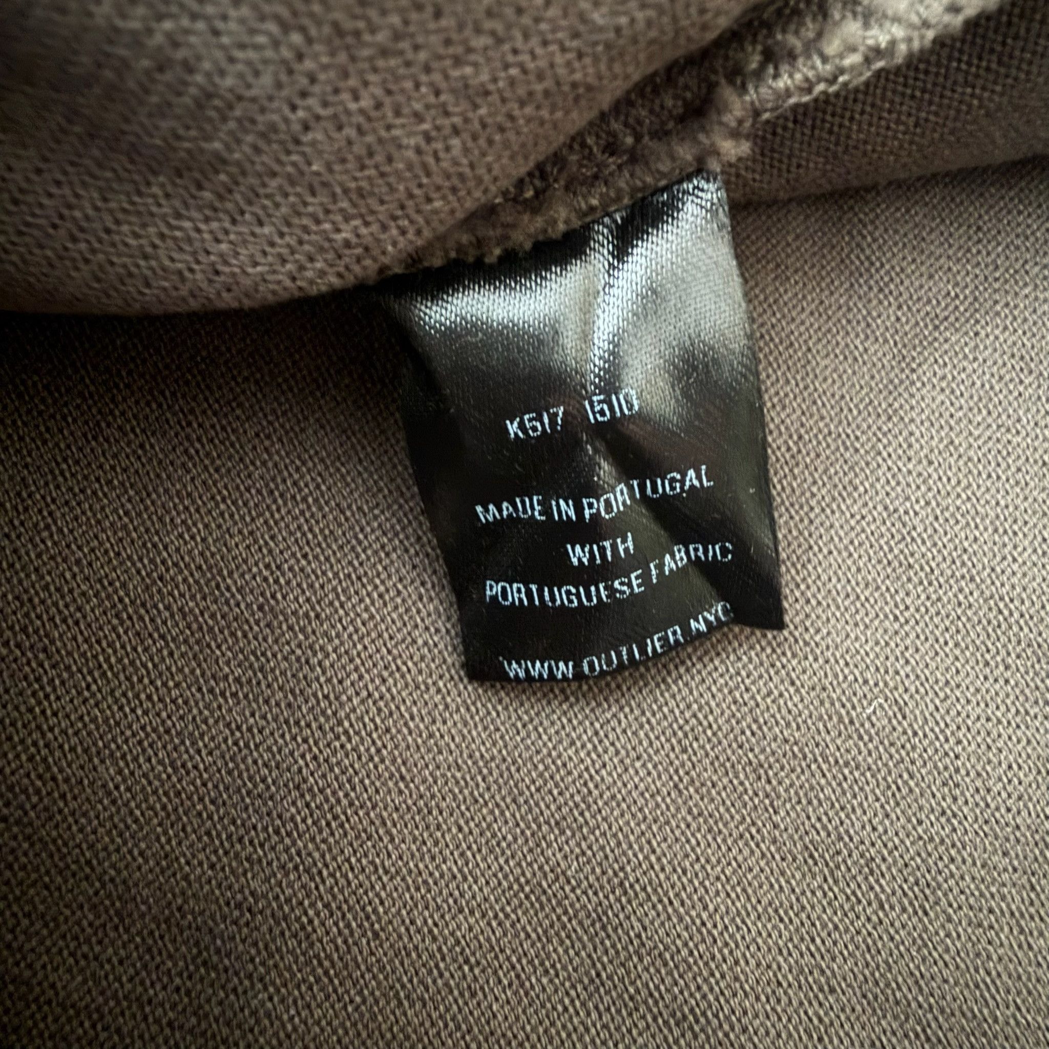 Outlier New Earth Cotton Cut Three T-Shirt NEW Size US M / EU 48-50 / 2 - 3 Thumbnail