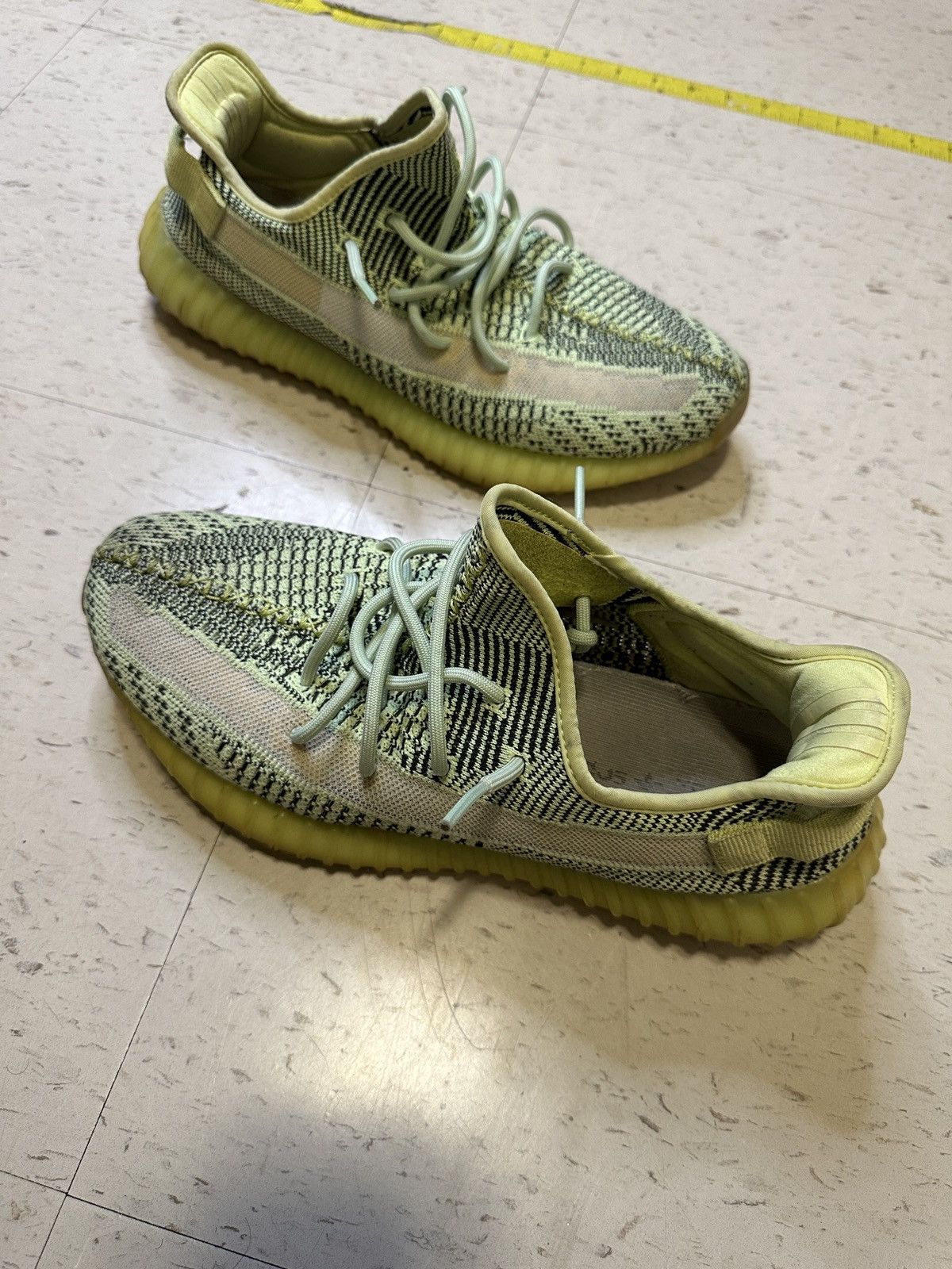 Adidas Yeezy Boost 350 V2 “yeezreel” Size US 10.5 / EU 43-44 - 6 Thumbnail
