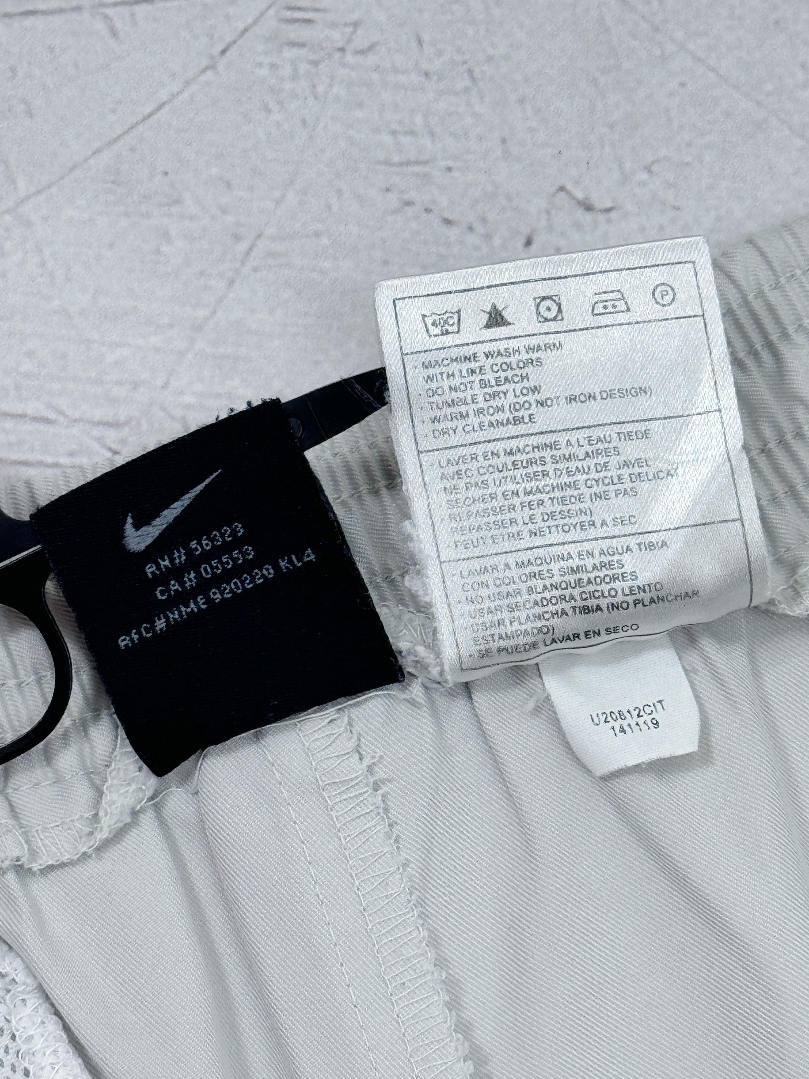 Nike × Vintage Vintage Nike Challenge Court Tennis Shorts Size US 36 / EU 52 - 12 Thumbnail