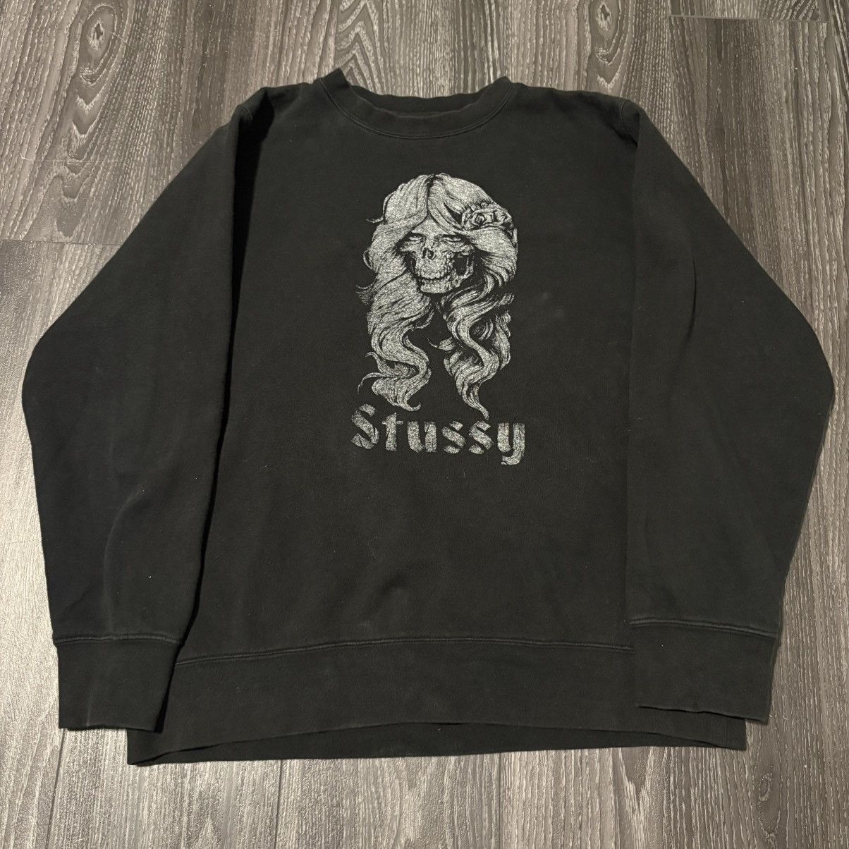Stussy 2000’s Skull lady crewneck Size US XL / EU 56 / 4 - 1 Thumbnail