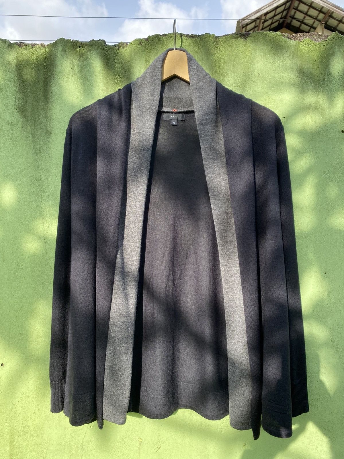 Japanese Brand Plasis Shawl Collar Knit Cardigan Dark Navy Minimalist Japan Size US M / EU 48-50 / 2 - 1 Thumbnail
