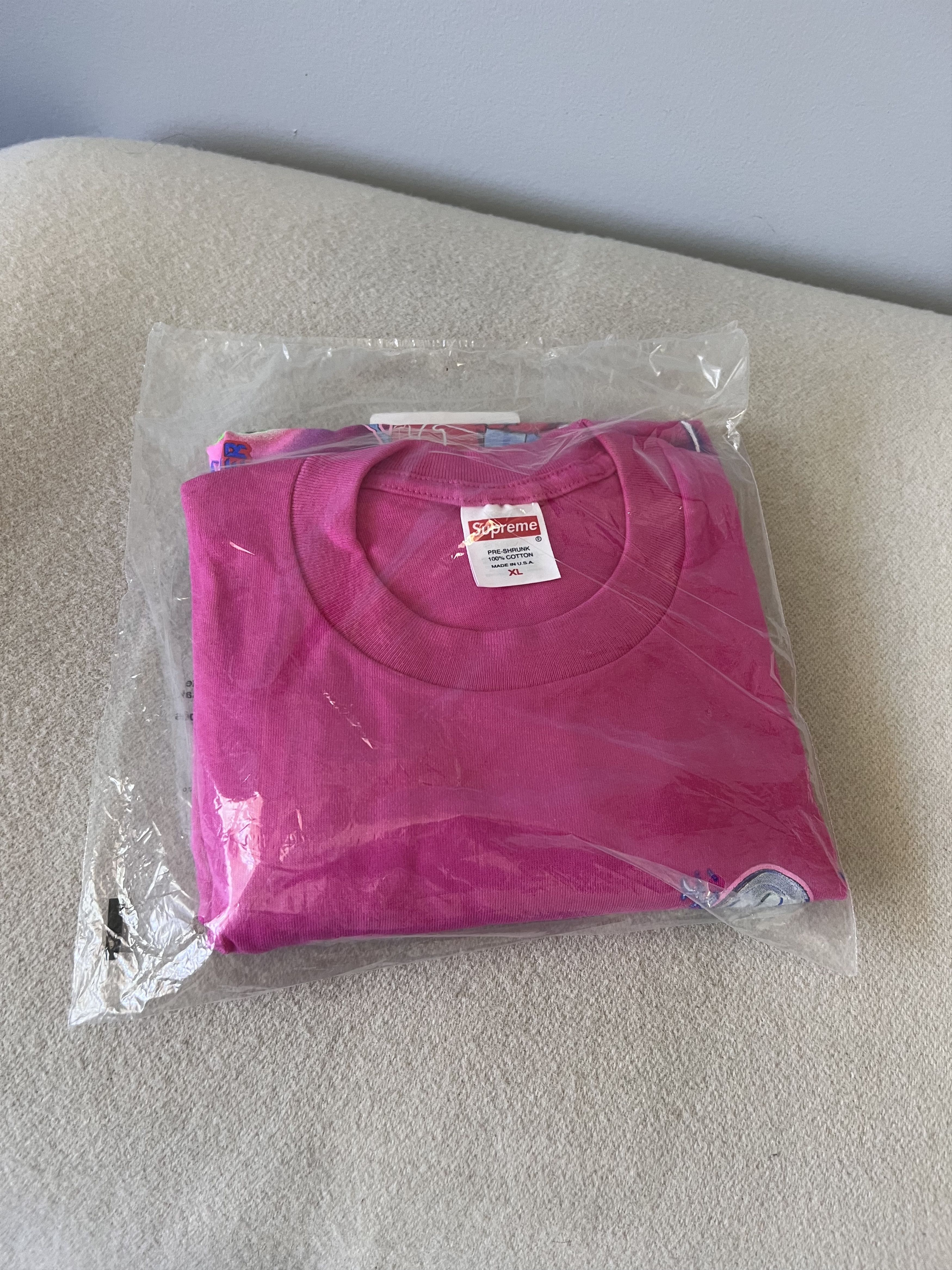 Supreme Supreme Electromagnetic Tee in Fuchsia Size US XL / EU 56 / 4 - 2 Thumbnail