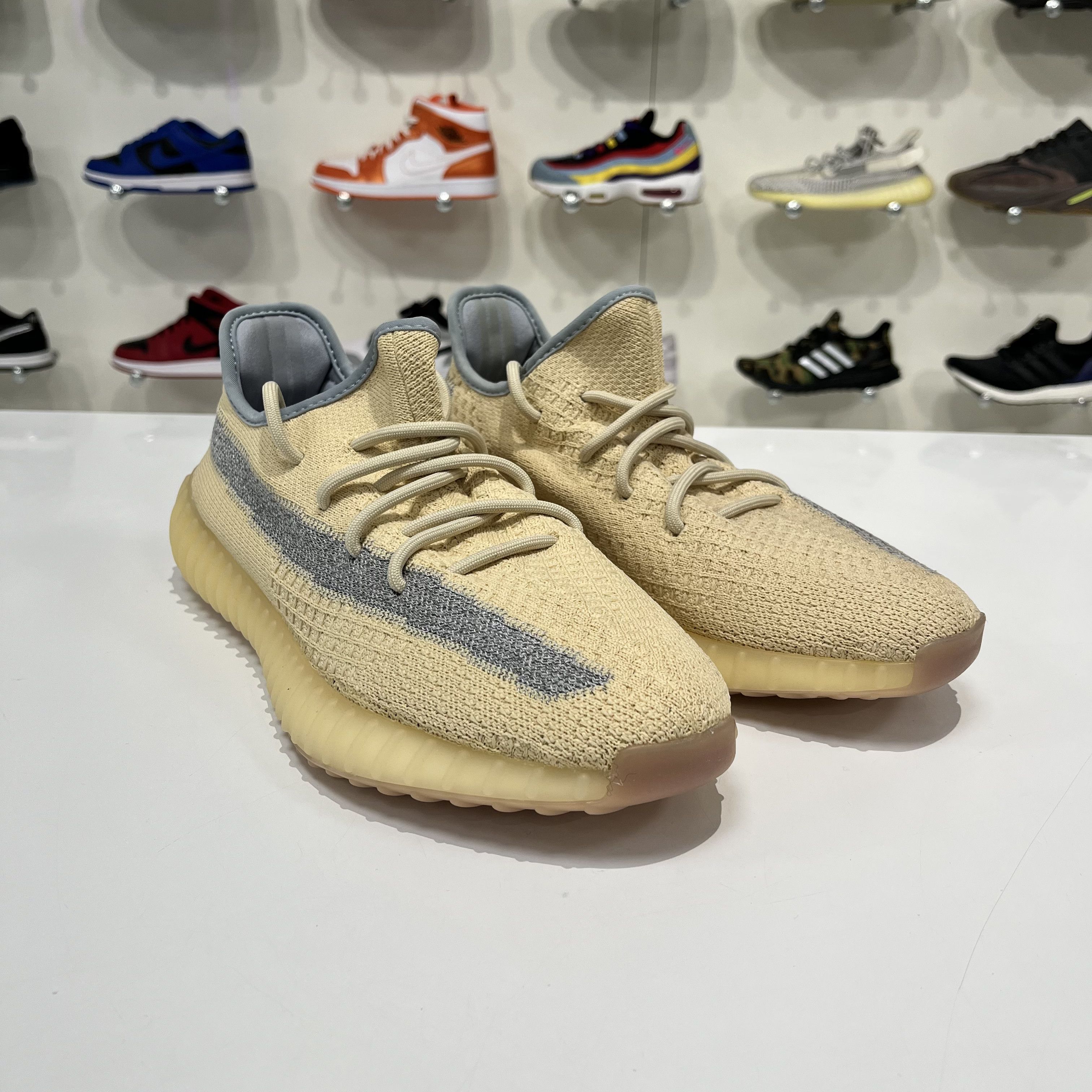 Adidas Adidas Yeezy Boost 350 V2 Linen Size US 8.5 / EU 41-42 - 8 Thumbnail
