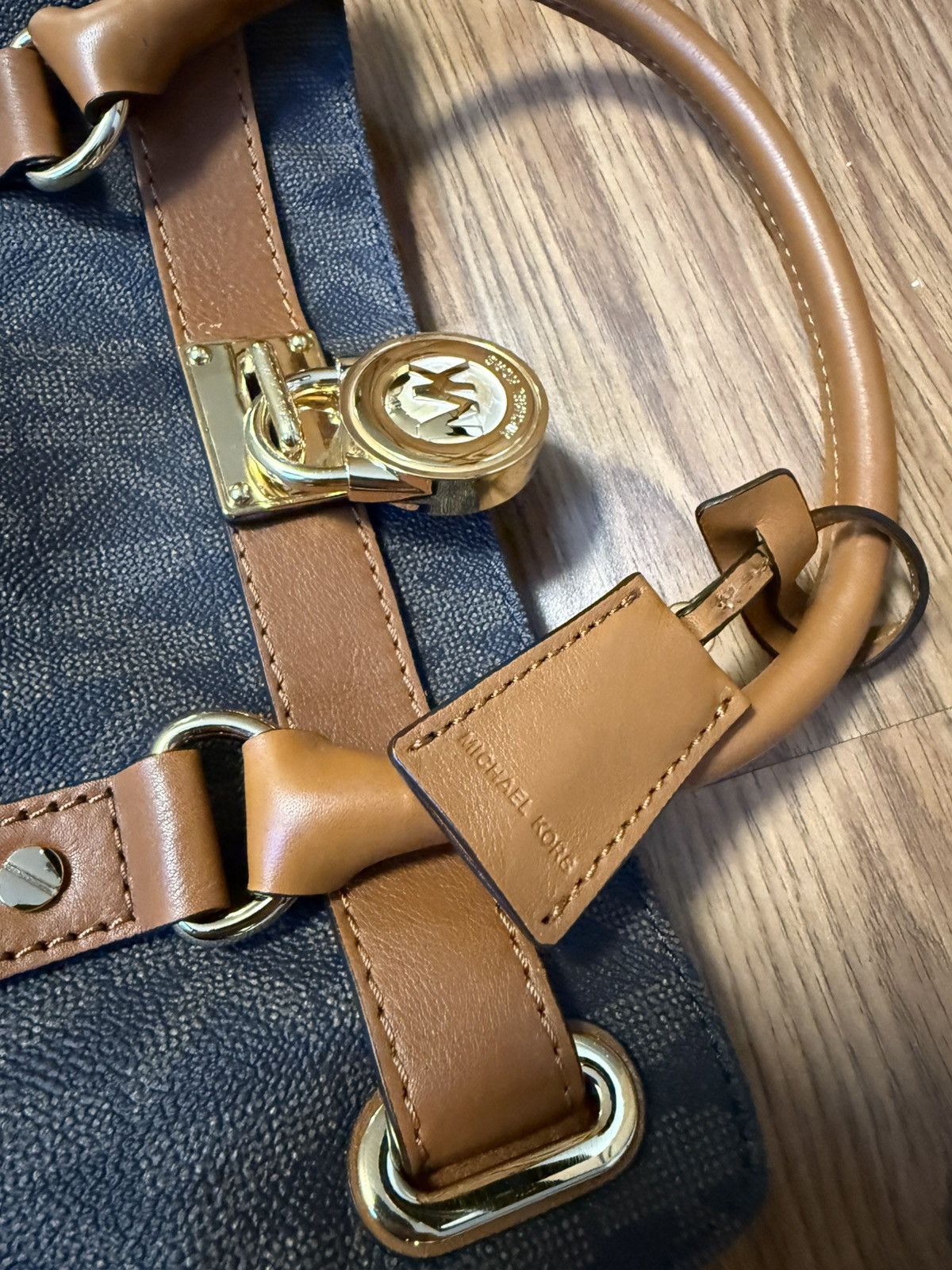 Michael Kors Michael Kors Hamilton Bag Brand New Size ONE SIZE - 4 Thumbnail