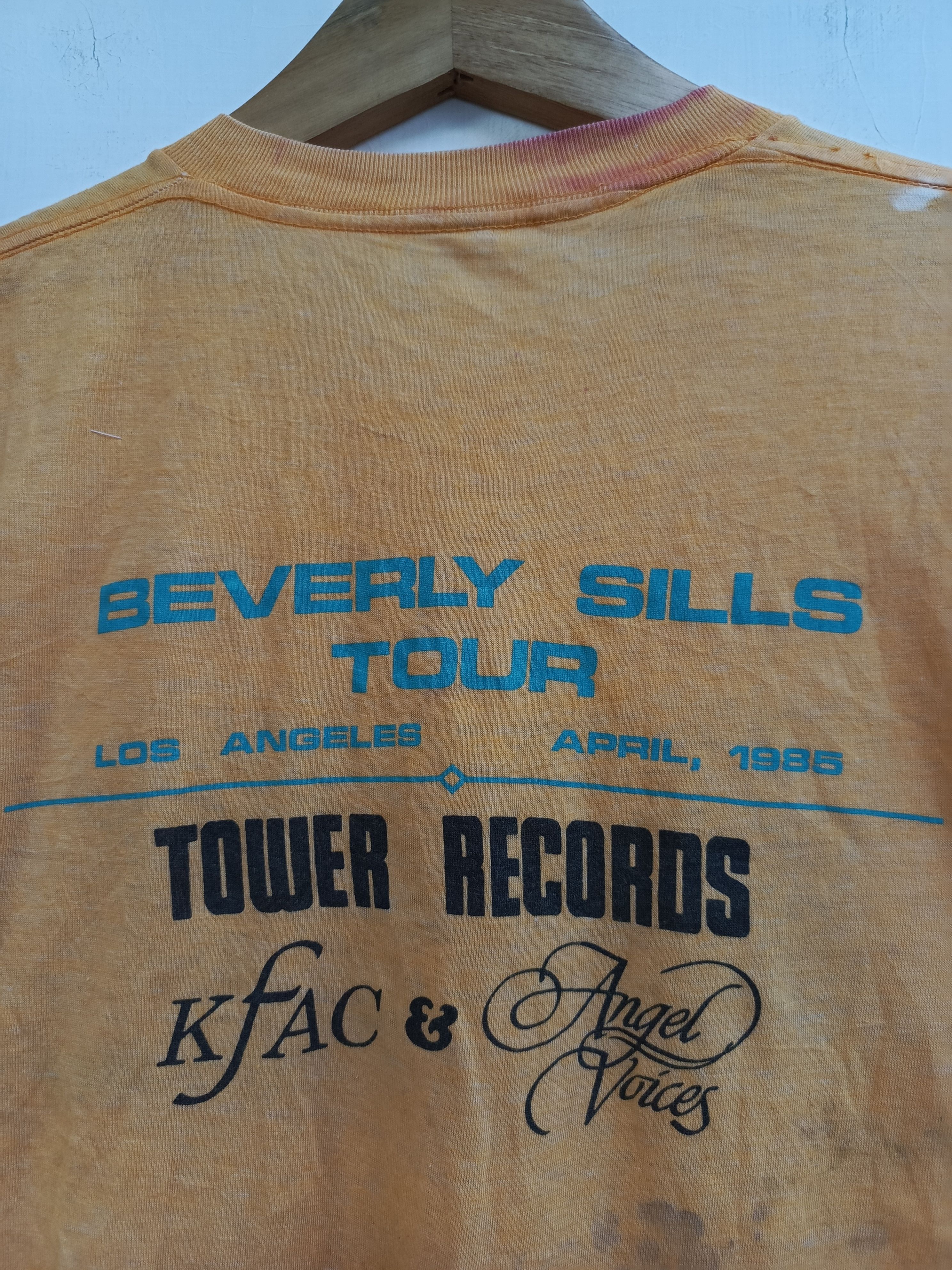Band Tees Vintage Beverly Sills 1985 Los Angeles Graphic T-Shirt Rare Size US M / EU 48-50 / 2 - 11 Thumbnail