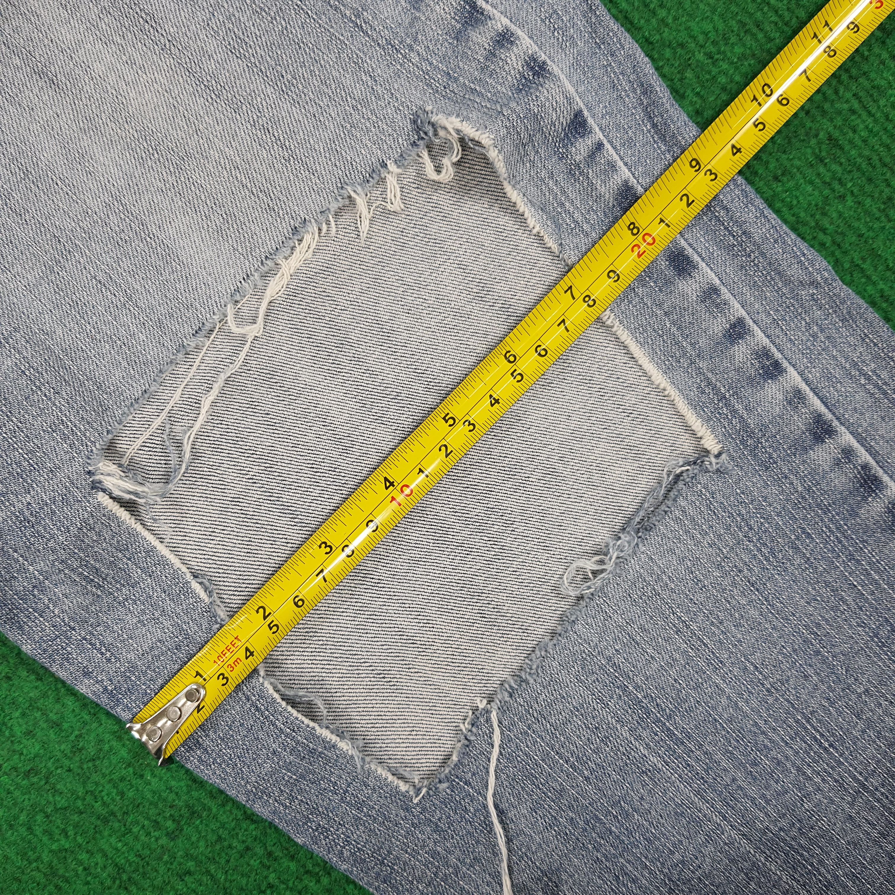 Levi's × Vintage Vintage Levi's 515 Boot Cut Distressed Style Jeans Size US 32 / EU 48 - 15 Thumbnail