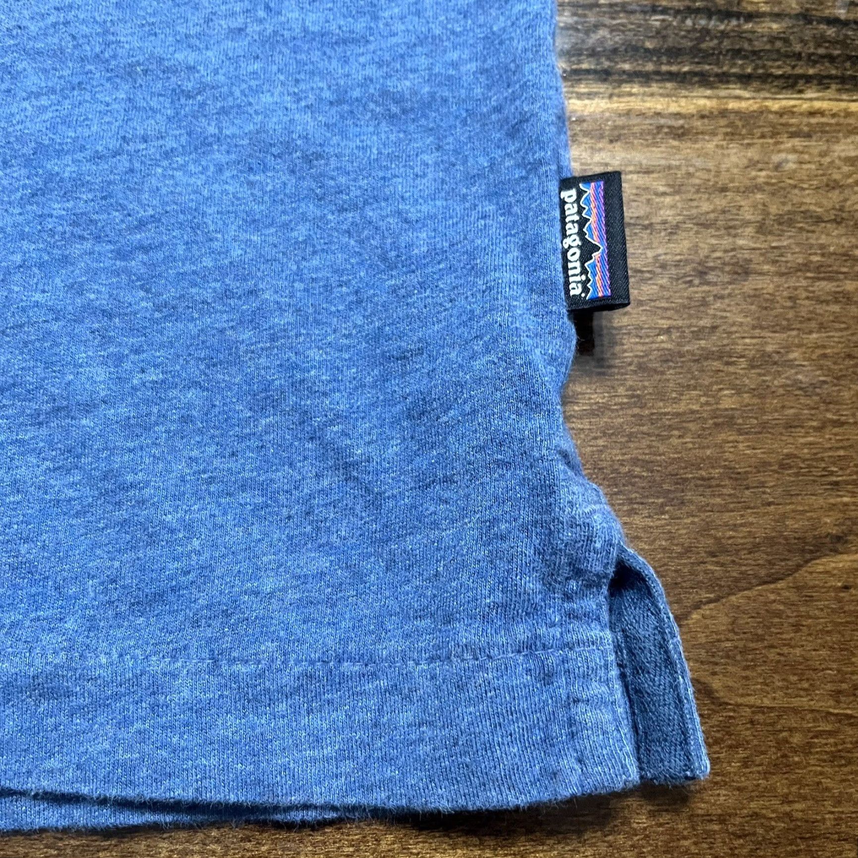 Patagonia Patagonia Polo Shirt Men's Adult Large Blue Pocket Collared Organic Cotton Polo Shirt Polo Mens Large Blue Patagonia Pocket Collared Organic Cotton Size US L / EU 52-54 / 3 - 5 Thumbnail