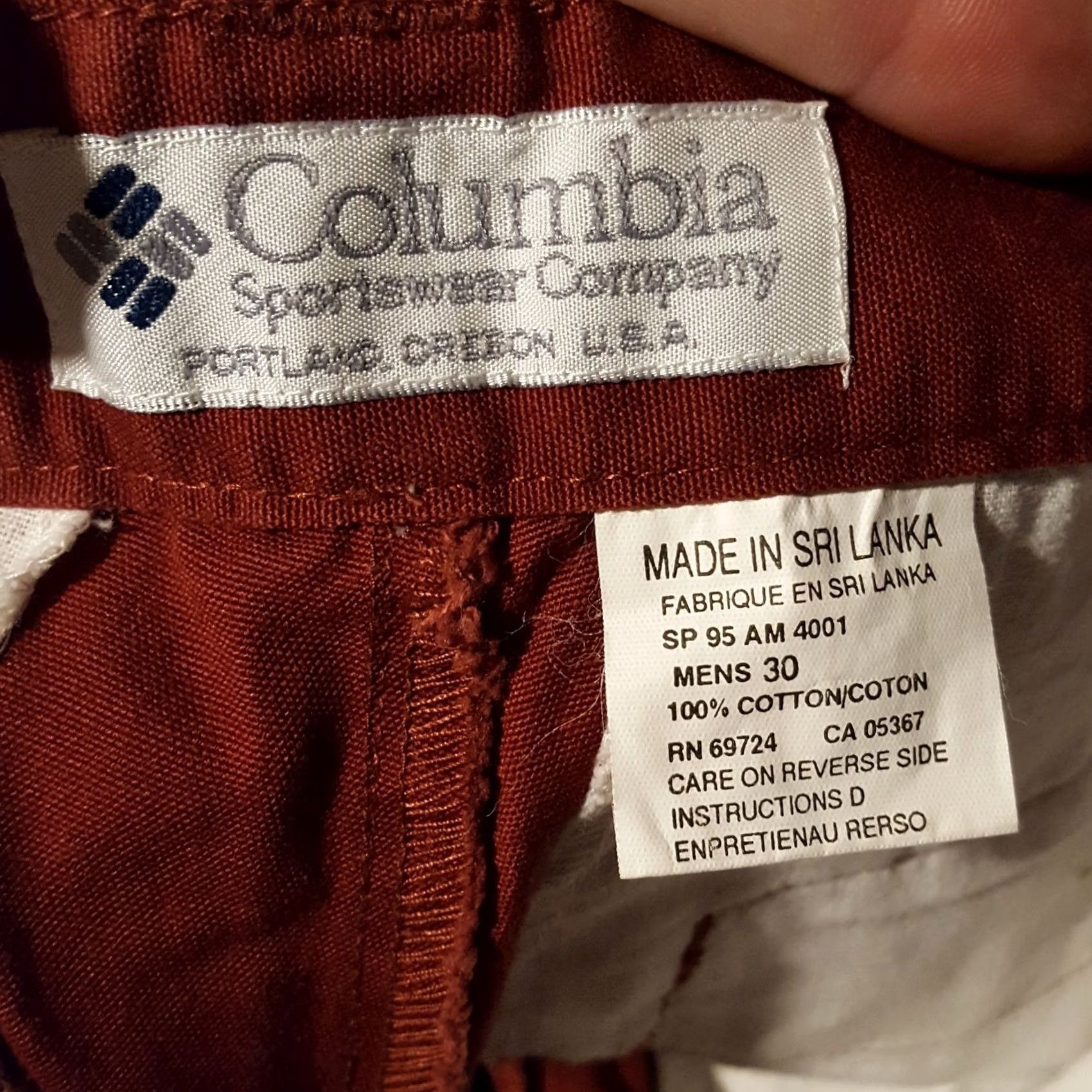 Vintage Columbia Outdoor Hiking Red Canvas Chino Shorts Mens Size 30 Casual Summer 90s 00s Vintage Size US 30 / EU 46 - 7 Thumbnail