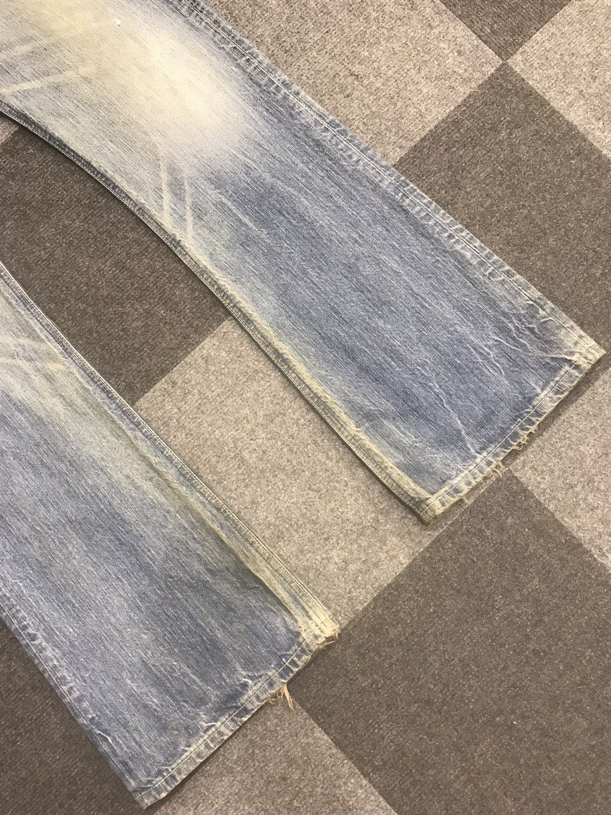 Edwin 💥FLARE💥 EDWIN Rusty Distressed Denim Size US 35 - 7 Thumbnail