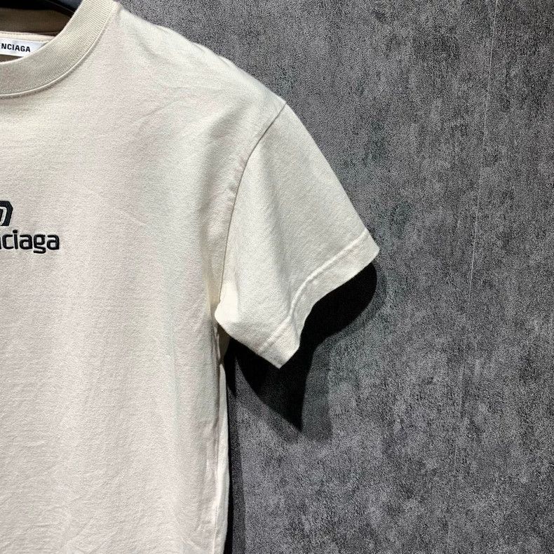 Balenciaga Balenciaga Embroidered logo short sleeve 2502-Nextarrow Size US XXS / EU 40 - 5 Thumbnail