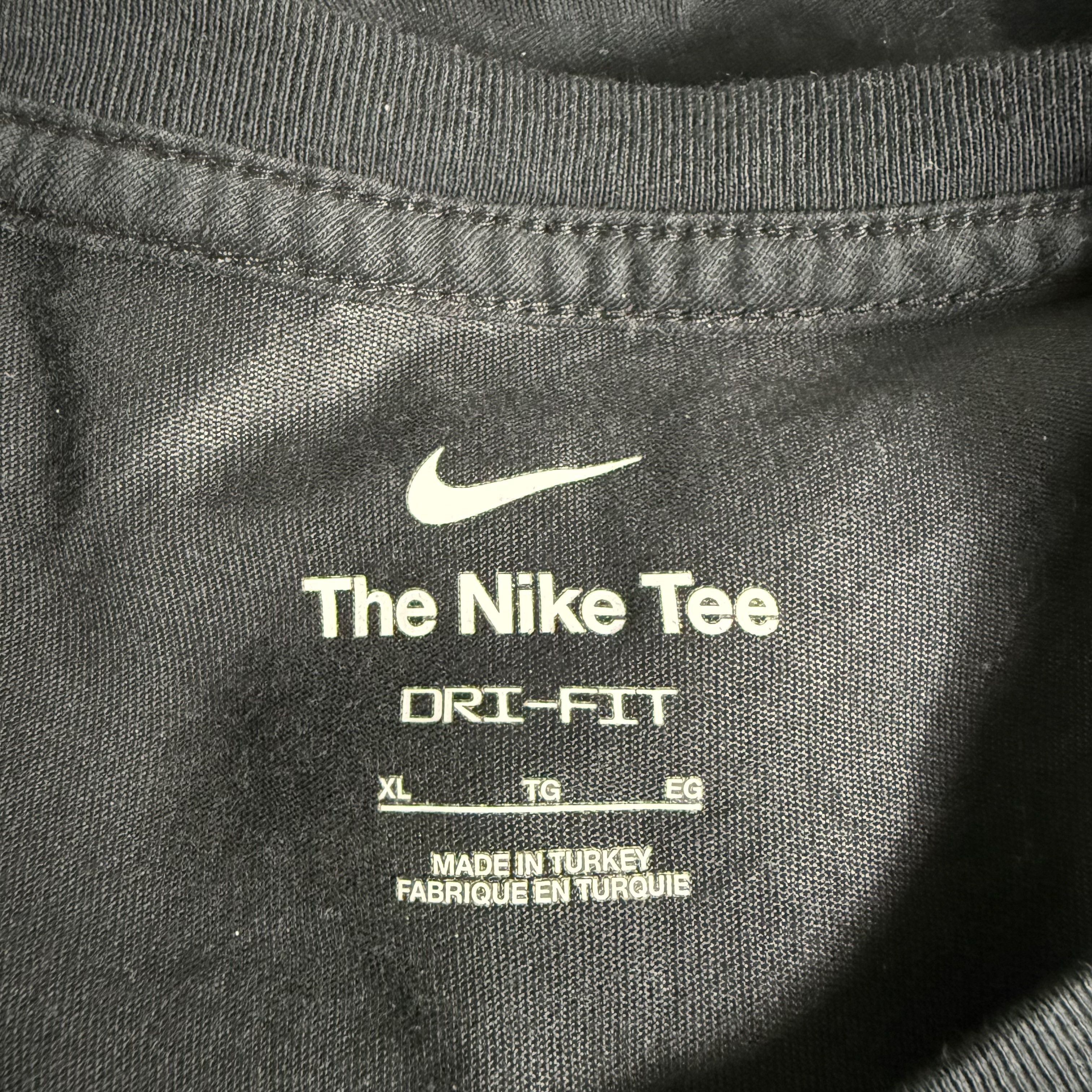Nike 🔥RARE🔥NikeCourt Dri-Fit Tennis 'Tea is Served' T-shirt Size US XL / EU 56 / 4 - 4 Thumbnail