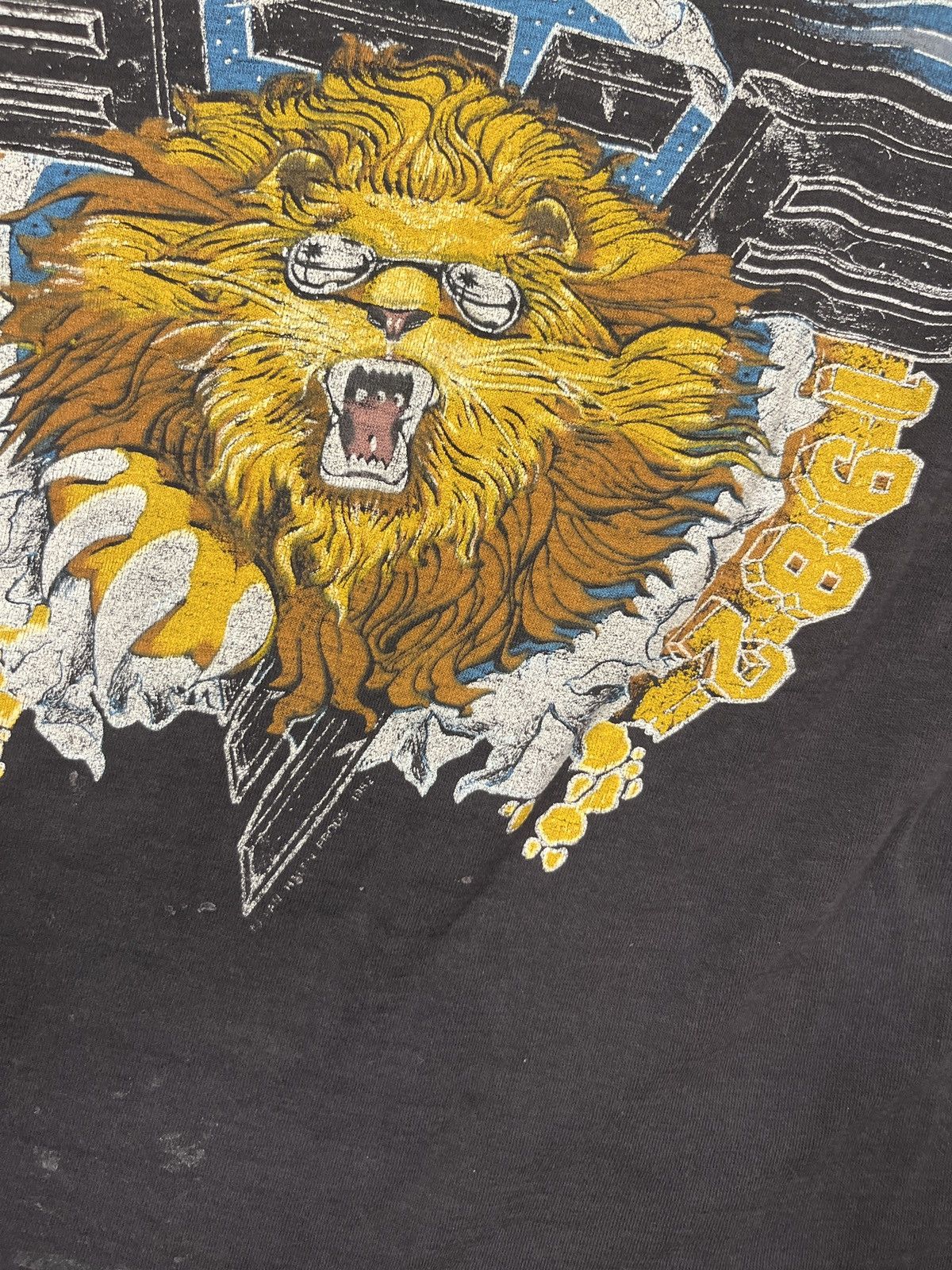 Band Tees × Brockum × Vintage VTG Faded 1982 Van Halen Tour Tee Size US S / EU 44-46 / 1 - 3 Thumbnail
