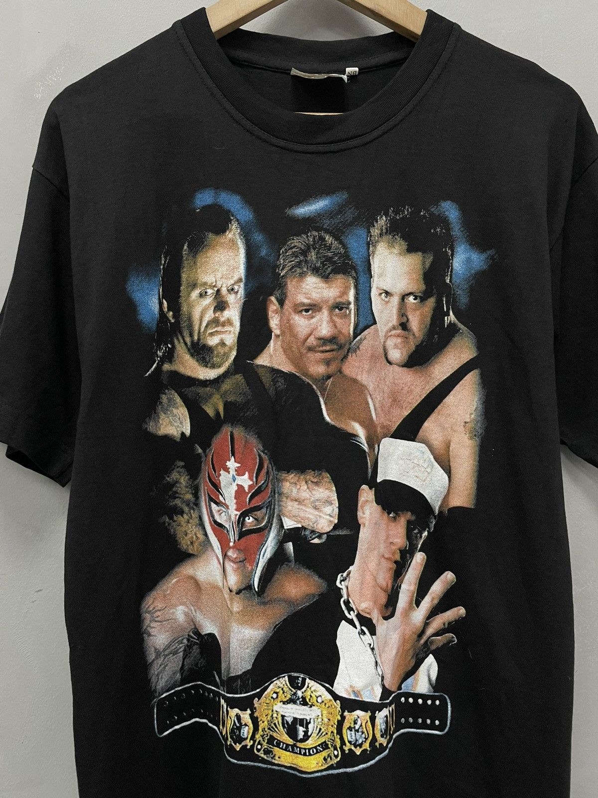 WWE Rare 90s WWE t-shirt The Big Apple Rey Mysterio Cena 2000s Size US L / EU 52-54 / 3 - 2 Thumbnail