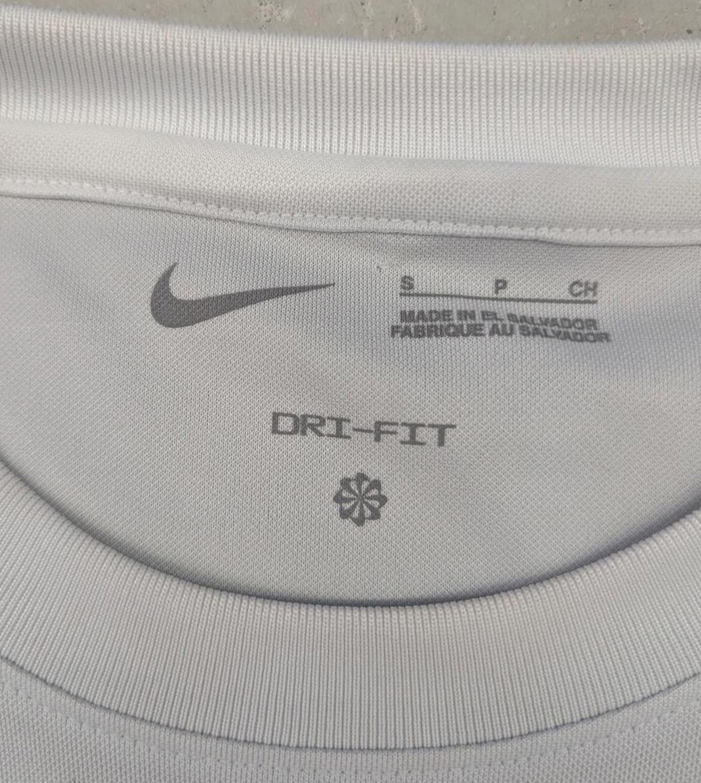 Nike Inter Academy Nike Dry-Fit White jersey Inter Milan Size US S / EU 44-46 / 1 - 3 Thumbnail