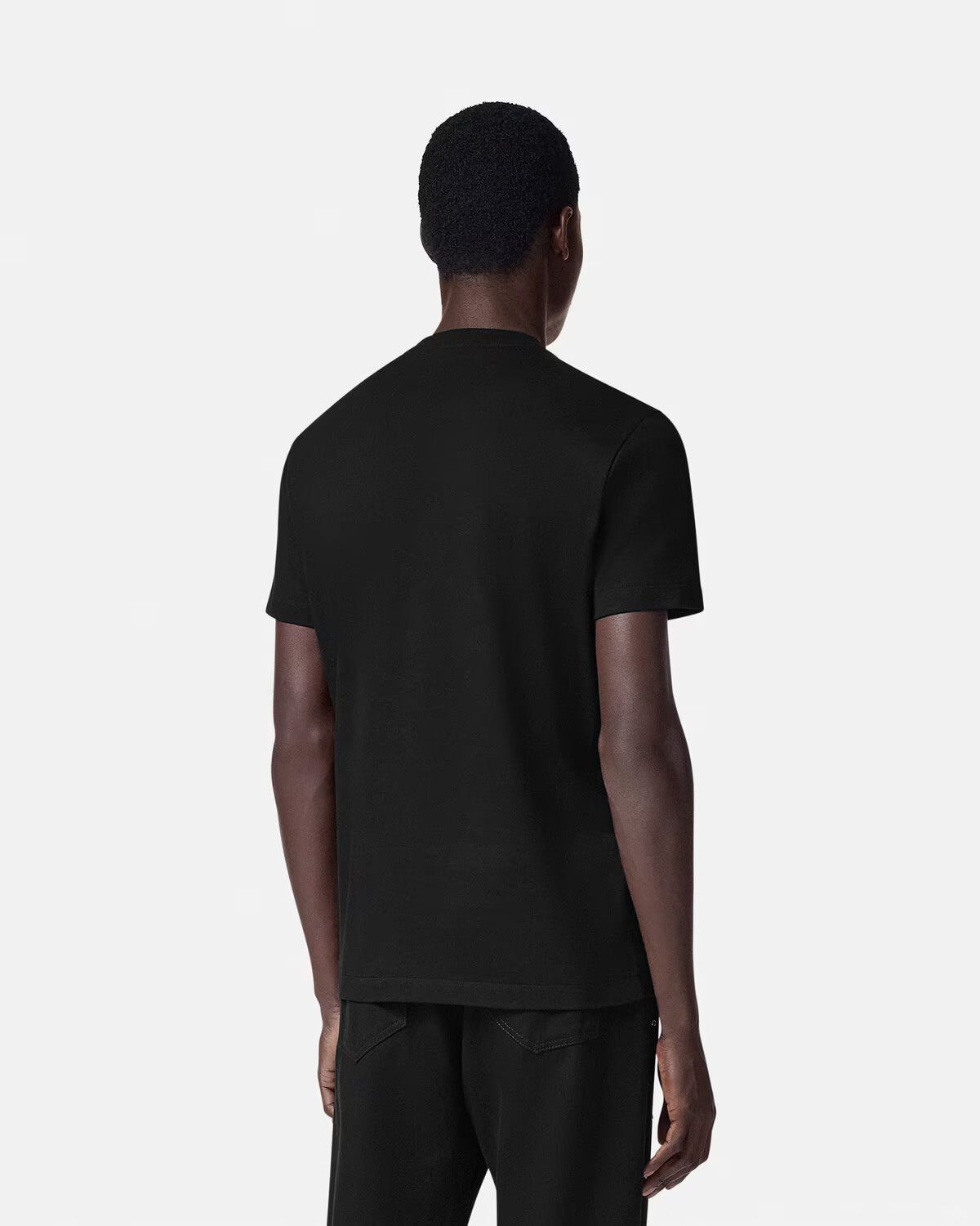 Versace o1s22i1n0125 Crewneck T-Shirt in Black Size US S / EU 44-46 / 1 - 5 Thumbnail