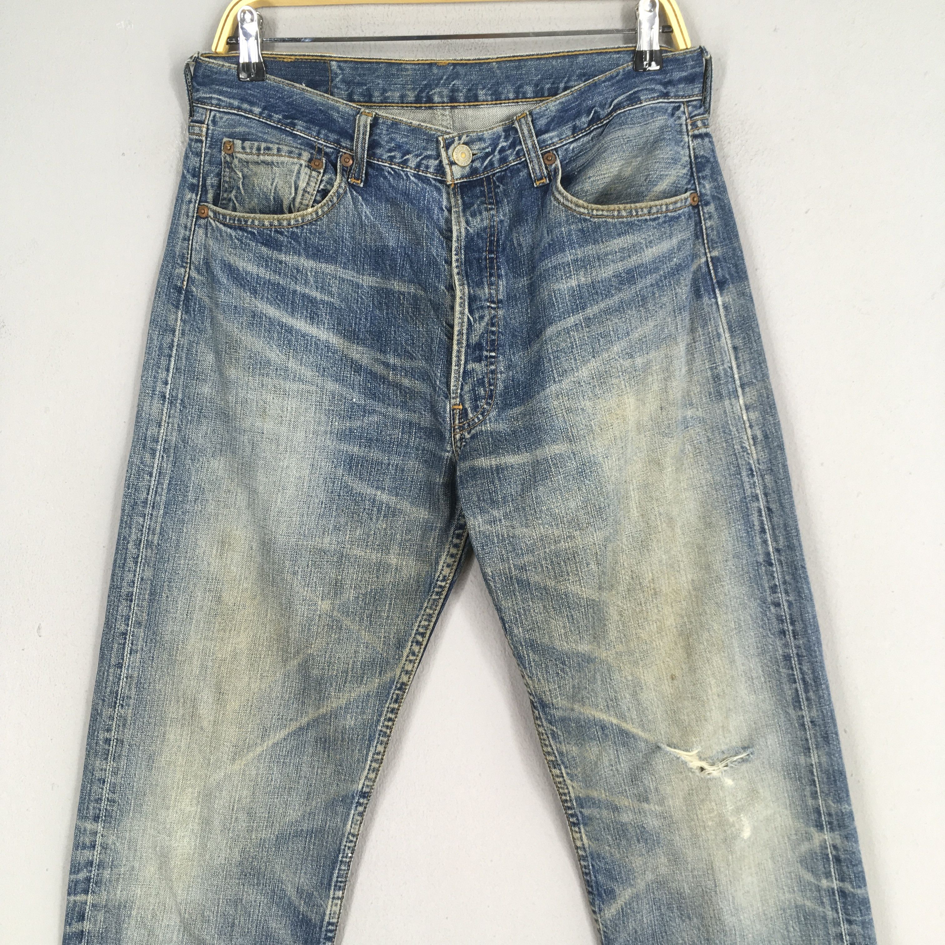 Levi's Size 30x31 Vintage 1990s Levi's 501 Faded Bluse Jeans S572 Size US 30 / EU 46 - 2 Thumbnail