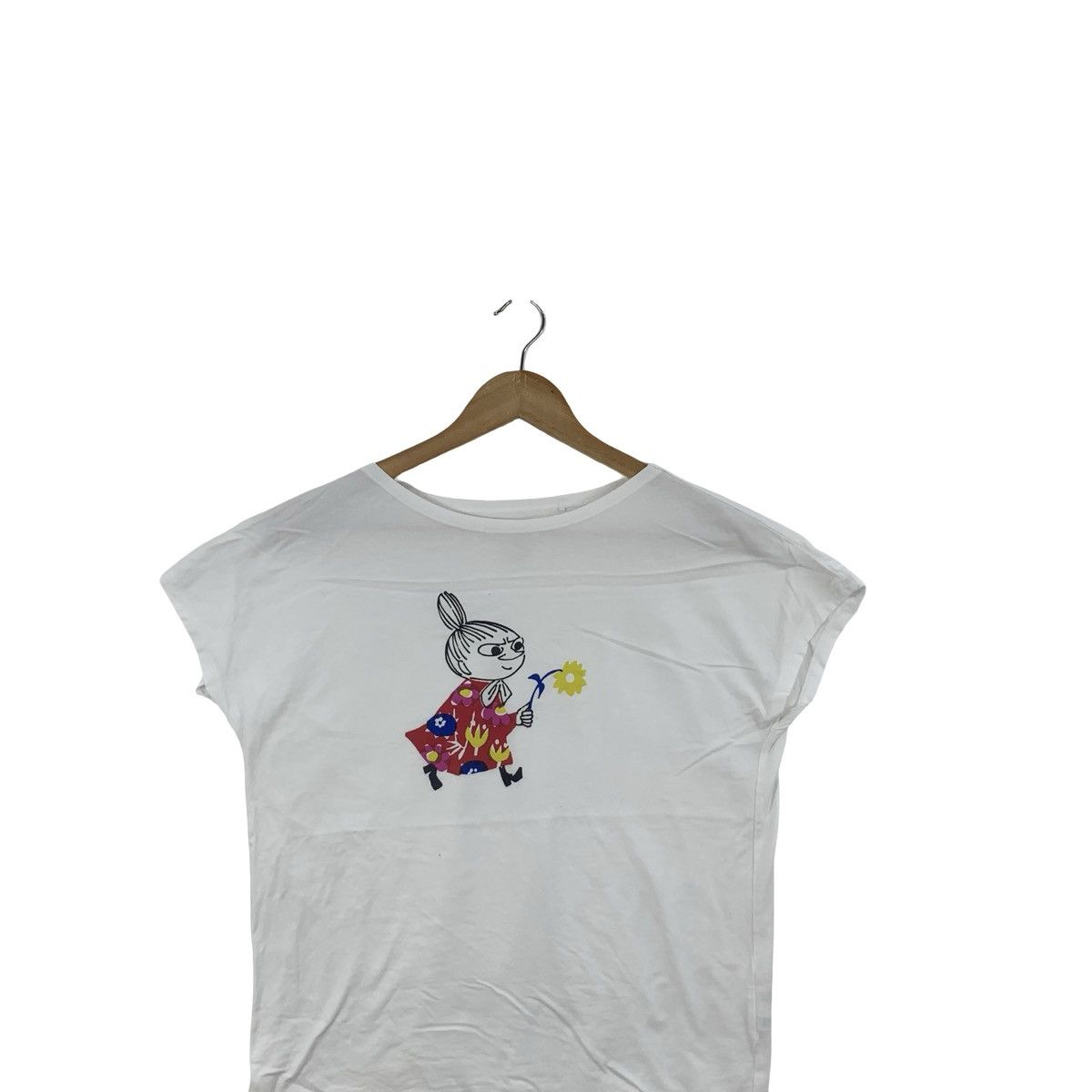 Uniqlo UNIQLO x MOOMIN SNUFKIN Little My Its Coming Tee Shirt Anime Size S / US 4 / IT 40 - 2 Thumbnail