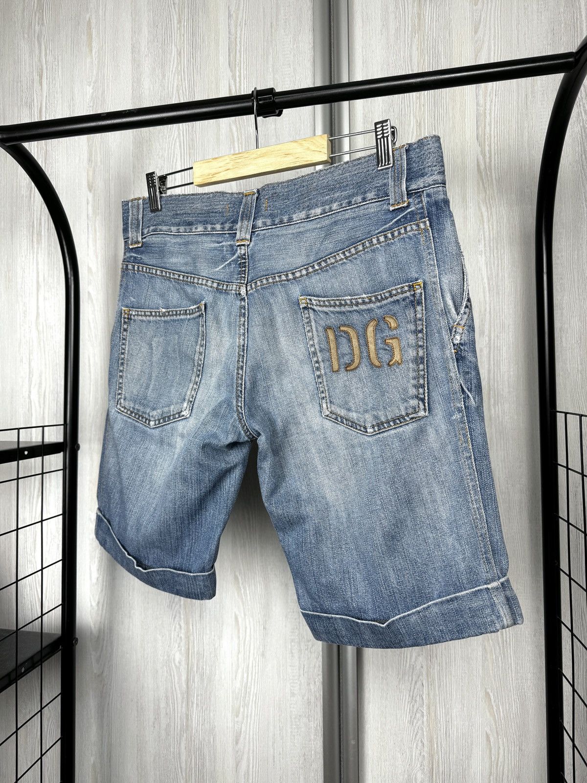 Dolce & Gabbana Dolce & Gabbana 16 Cuba Big Logo Denim Shorts Size US 32 / EU 48 - 2 Thumbnail