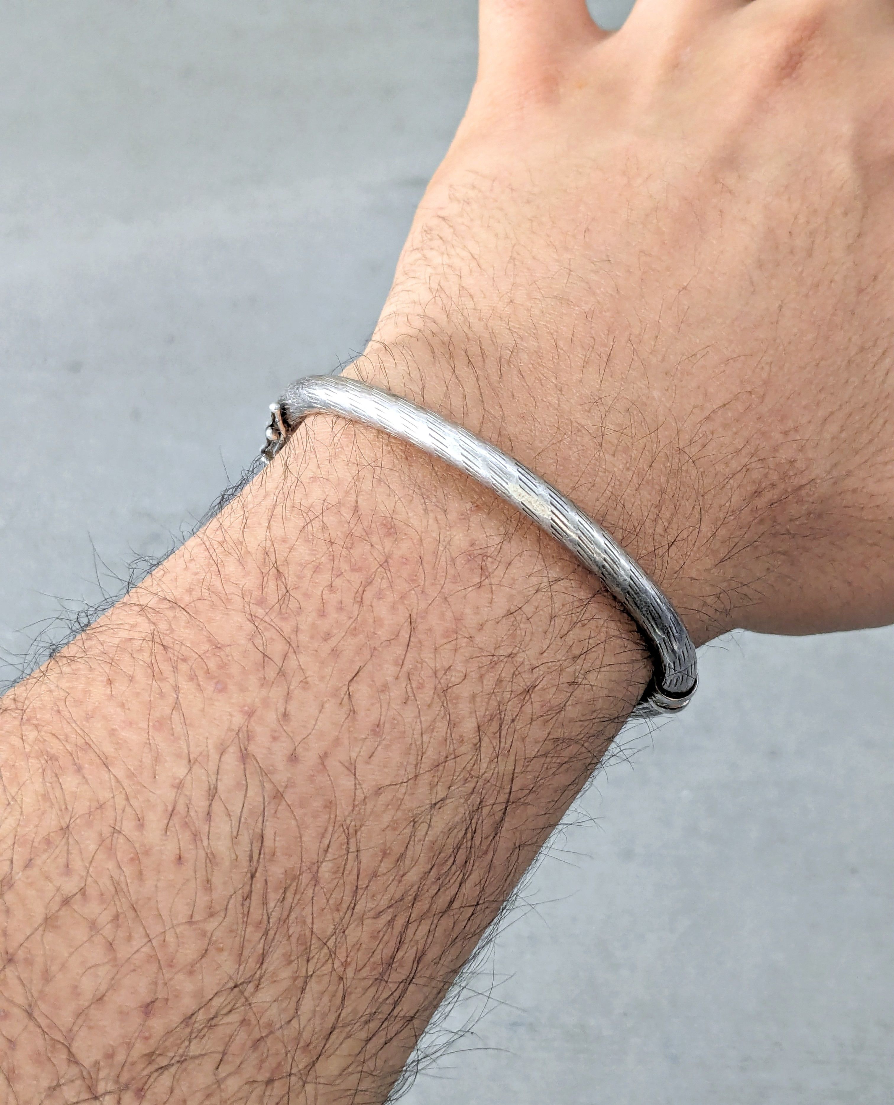 Jewelry Vintage Sterling Silver Bracelet Bangle 6.75" Hinge Italy Size ONE SIZE - 12 Thumbnail