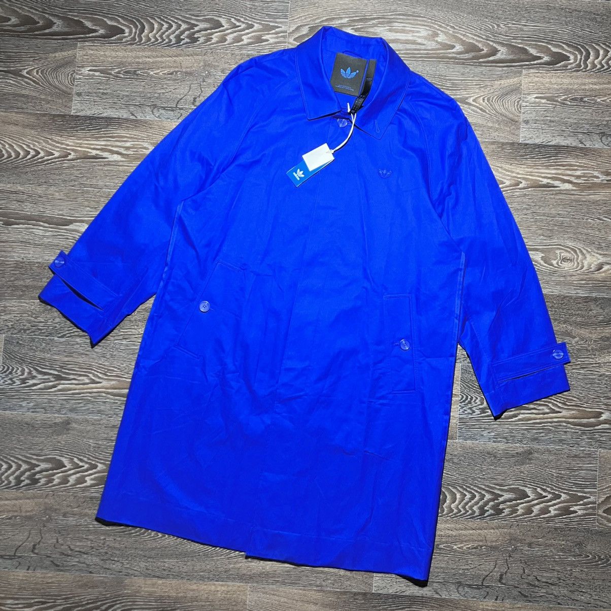 Adidas F/W’2022 ADIDAS Blue Version Essentials Mackintosh Jacket Size US L / EU 52-54 / 3 - 2 Thumbnail