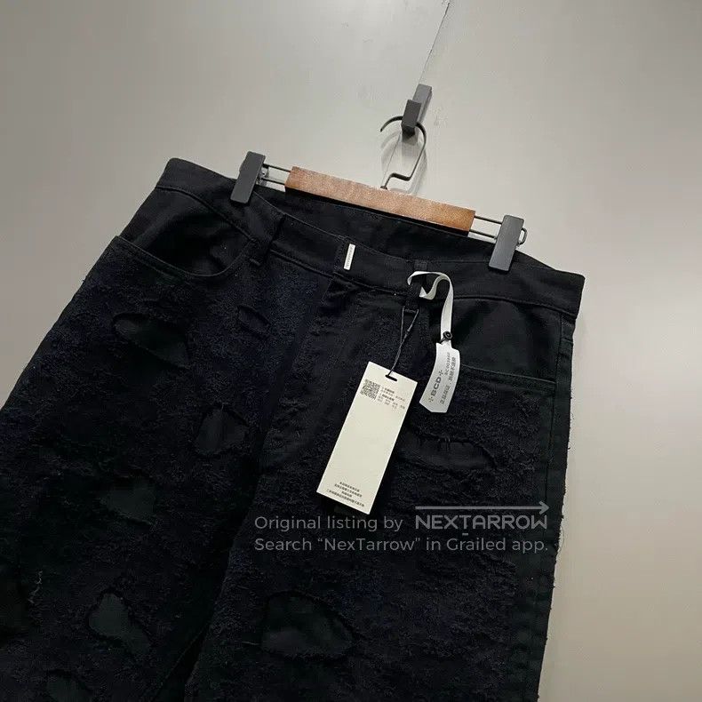 Givenchy Givenchy Black Ripped Denim Pants Size 36 Size US 36 / EU 52 - 8 Thumbnail