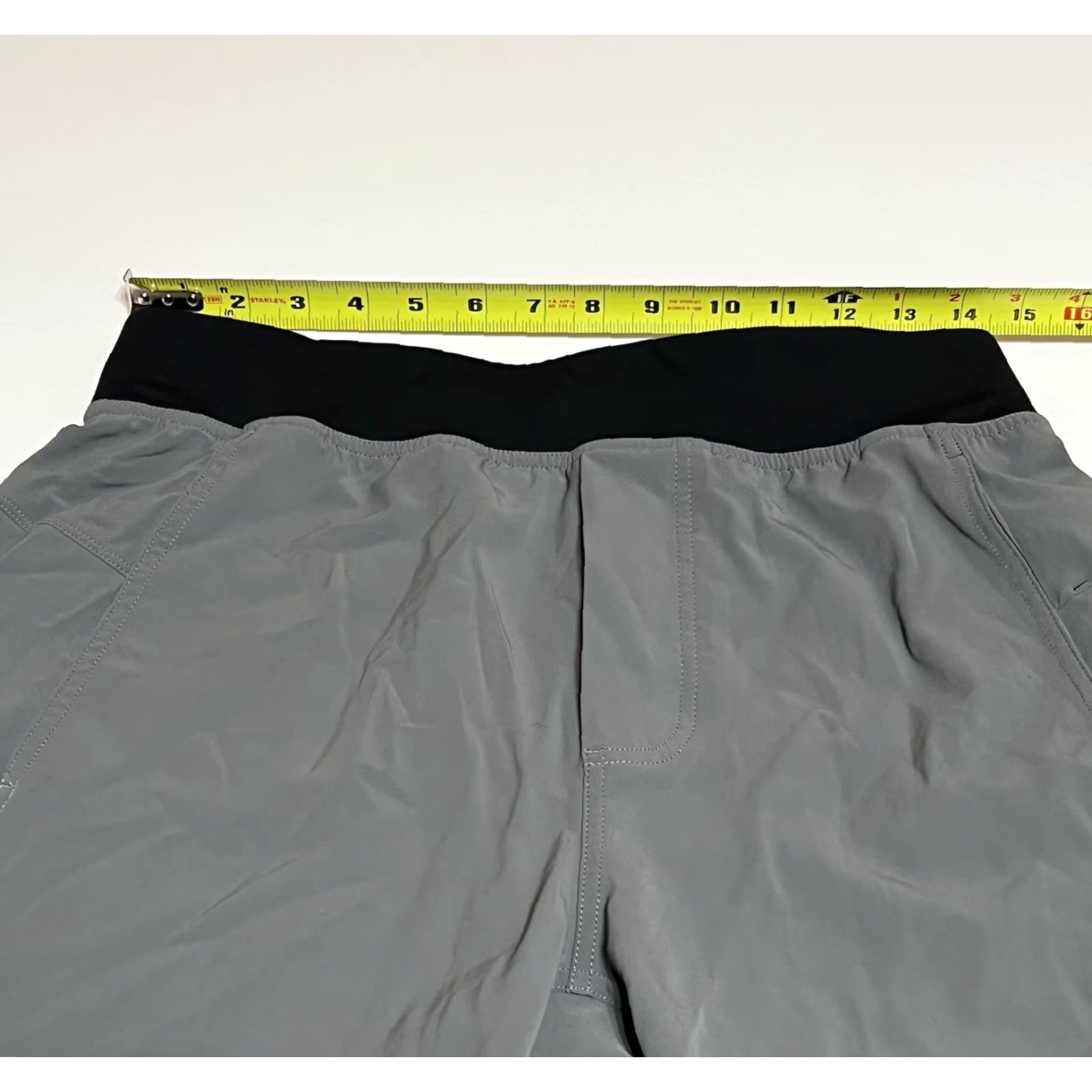 Lululemon Lululemon Training Shorts 10” Men’s Size M Gray Drawstring Size US 31 - 3 Thumbnail