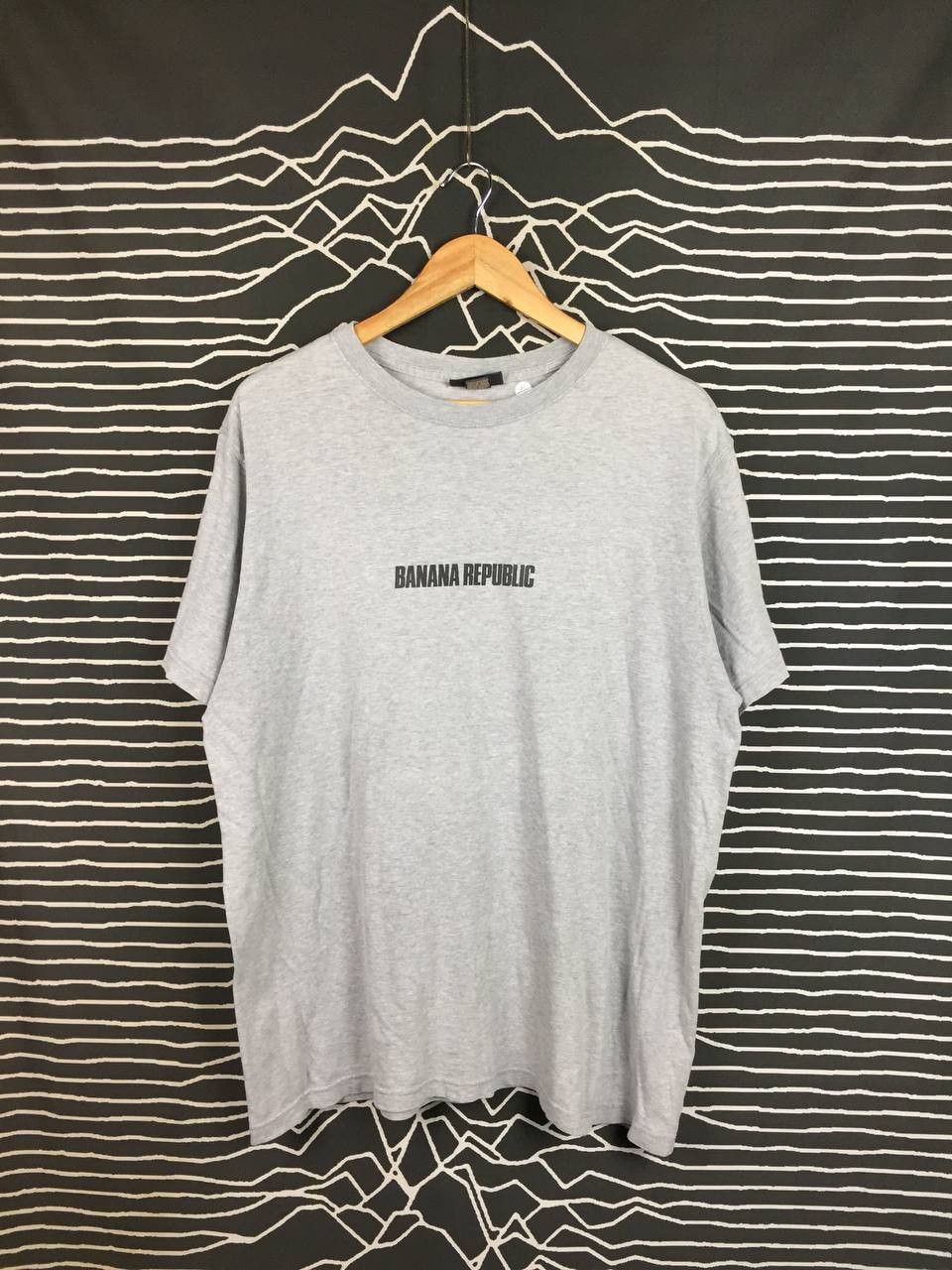 Banana Republic Vtg 90s Banana Republic Made in Usa Spell Out Logo Tee Size US M / EU 48-50 / 2 - 2 Thumbnail