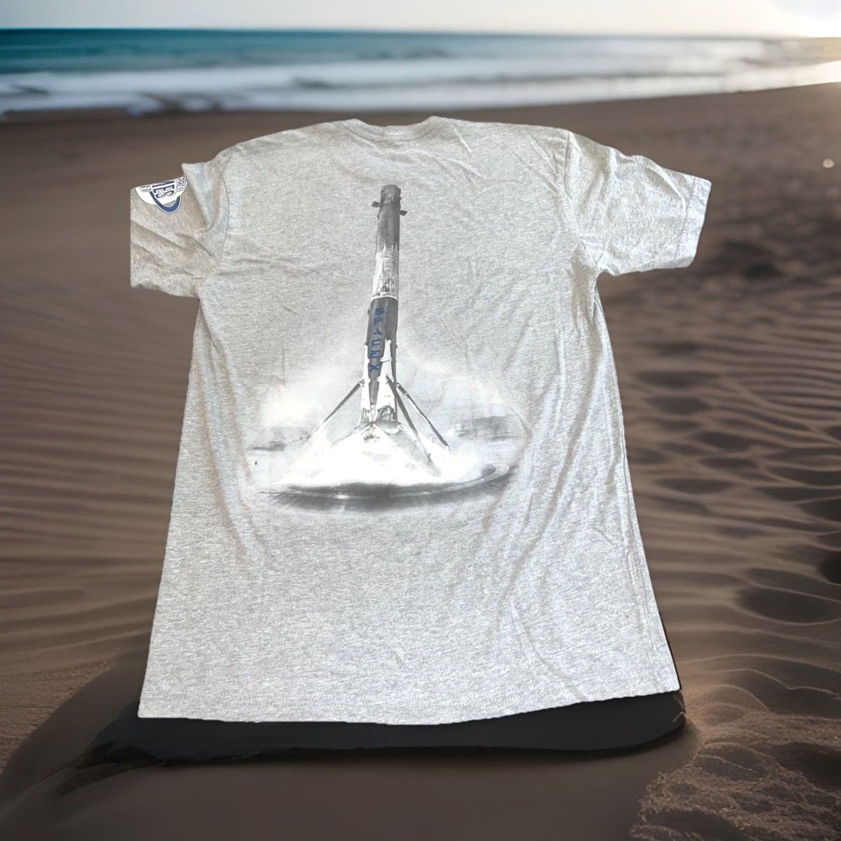 Vintage VINTAGE SpaceX Aerospace Games 2017 Adult Medium Shirt Gray Cotton Crew Neck Short Sleeve Logo Space SpaceX Unisex Adults T-Shirt 2010s Size US M / EU 48-50 / 2 - 2 Thumbnail