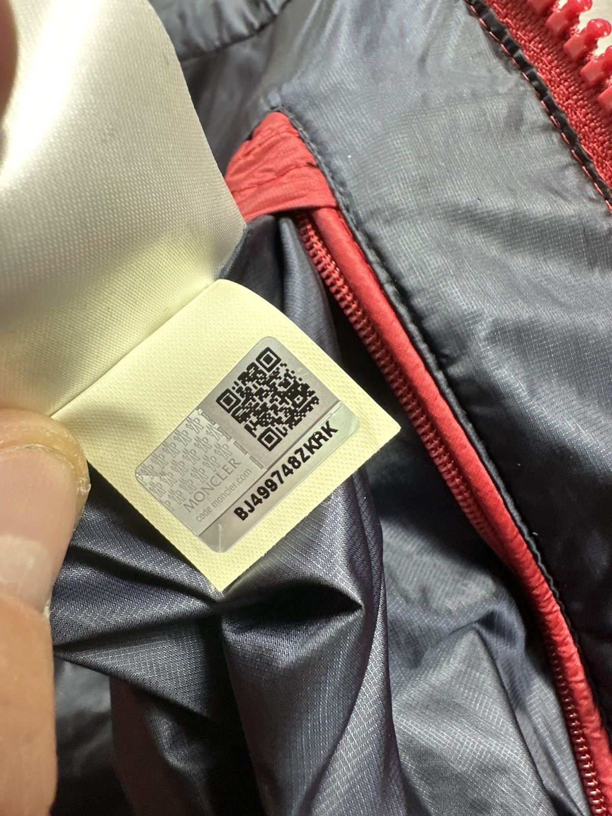 Moncler Moncler Down Jacket luxury puffer Italy grange giubott patch Size US S / EU 44-46 / 1 - 17 Thumbnail