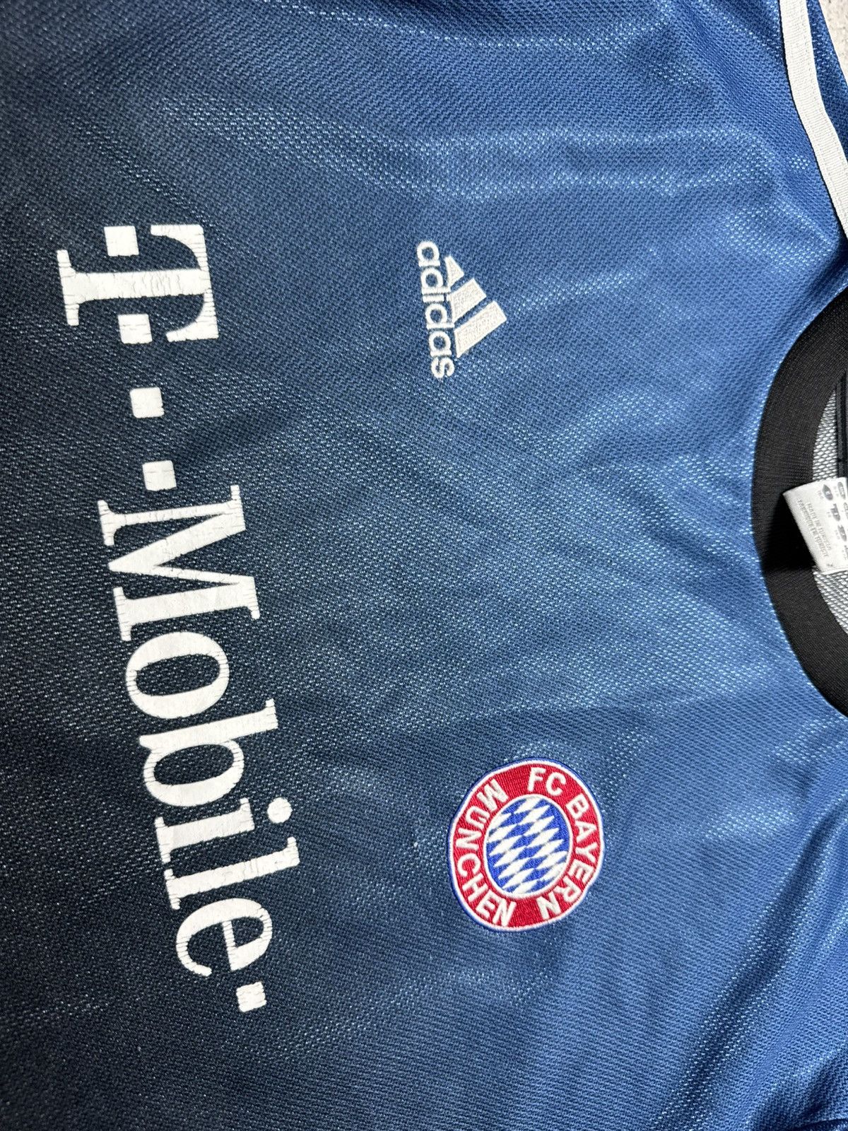 Adidas Adidas FC Bayern #1 Kahn GoalKeeper Jersey 2003/2004 Vintage Size US XS / EU 42 / 0 - 5 Thumbnail