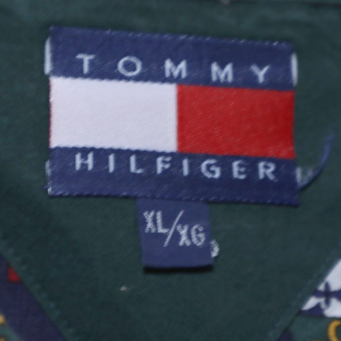 Tommy Hilfiger VINTAGE Tommy Hilfiger Crest Print Long Sleeve Button Down Shirt Navy Men's XL Size US XL / EU 56 / 4 - 5 Thumbnail