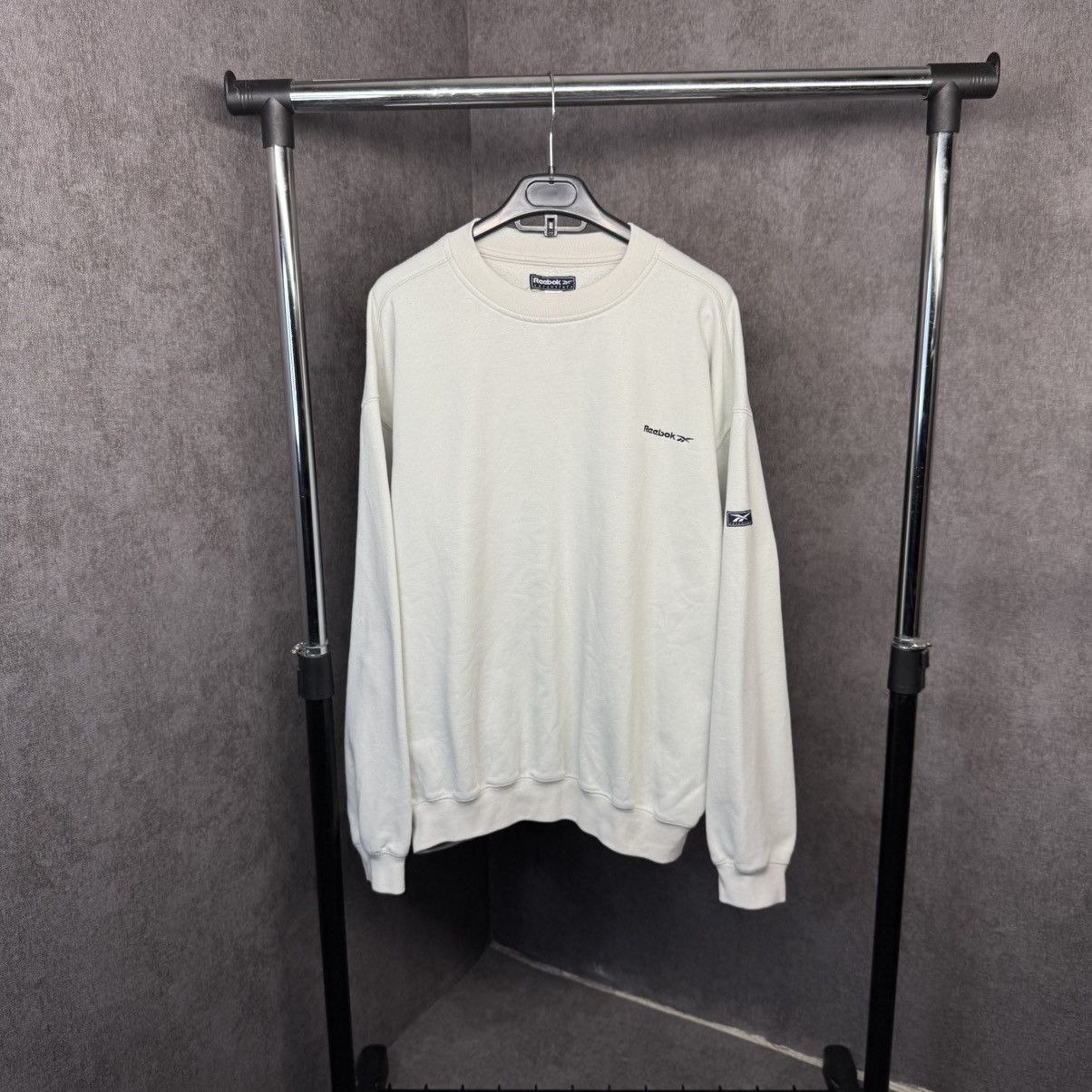 Reebok × Vintage 90s Vintage Reebok Sweatshirt Size US XL / EU 56 / 4 - 1 Thumbnail