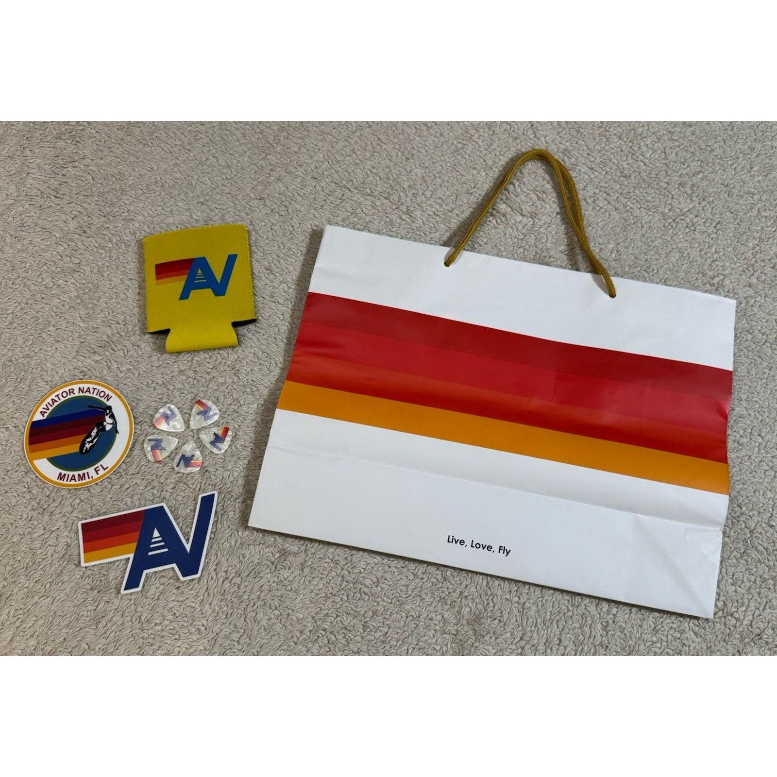Aviator Nation AVIATOR NATION Stickers Tiger Koozie Guitar Picks Retro Size ONE SIZE - 2 Thumbnail