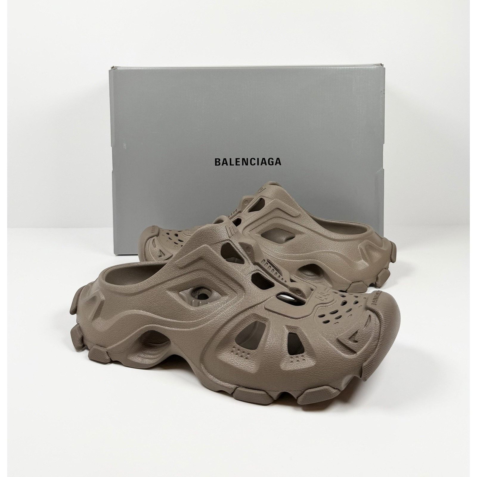 Balenciaga Size 44EU/11US - Balenciaga HD Mule Slip On Taupe NEW! Size US 11 / EU 44 - 3 Thumbnail